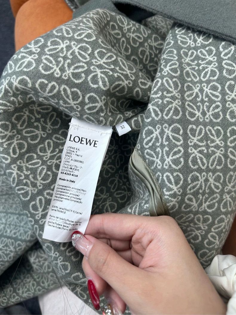 Loewe LOEWE Wool tweed coat Size 4XL / US 24-26 - 4 Thumbnail
