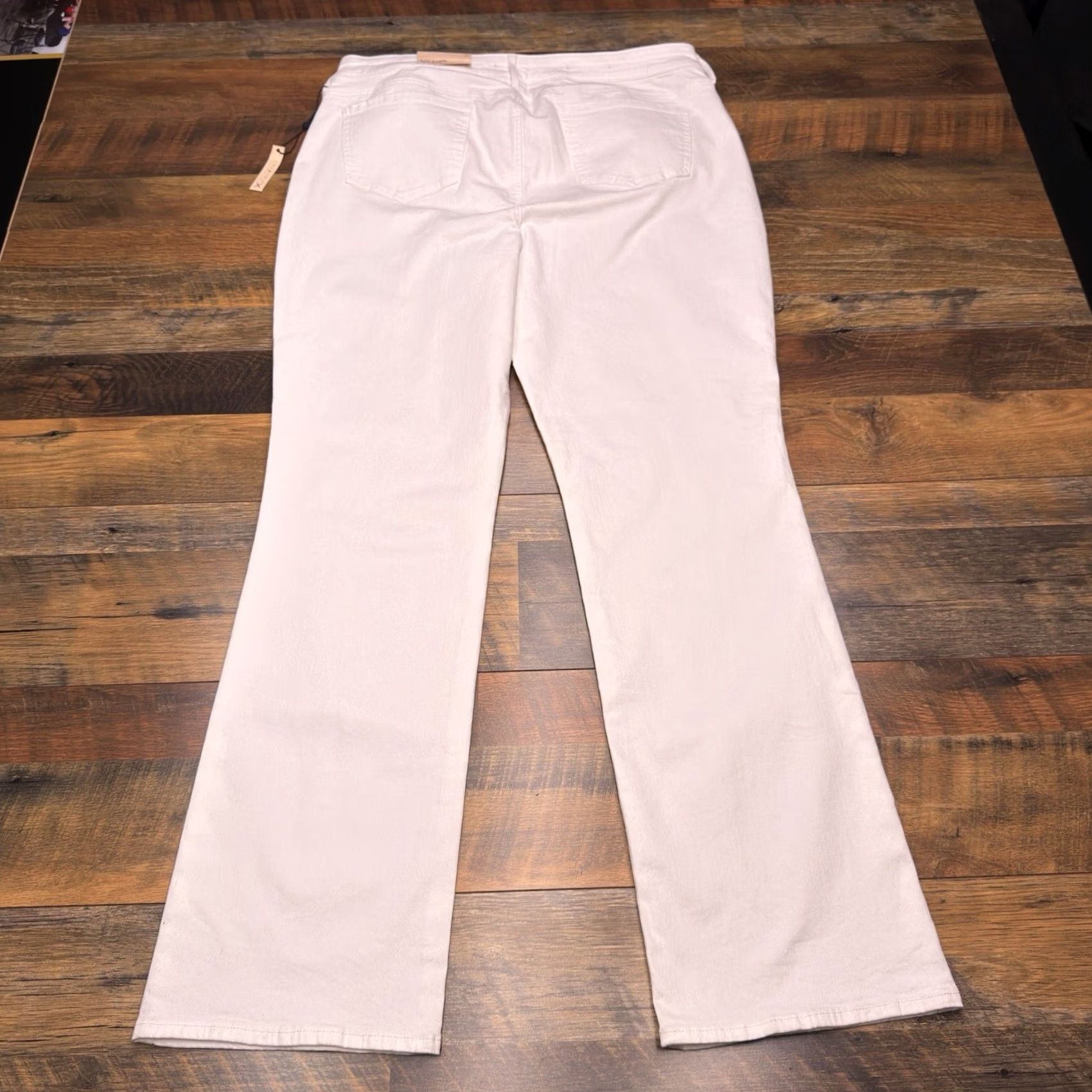 NYDJ NYDJ Marilyn Straight Jeans 16 White Stretch Lift Tuck New Jeans Women Regular White Side Logo 5-Pocket Modern 31in Inseam NYDJ Marilyn Size 38" / US 16 / IT 52 - 2 Thumbnail