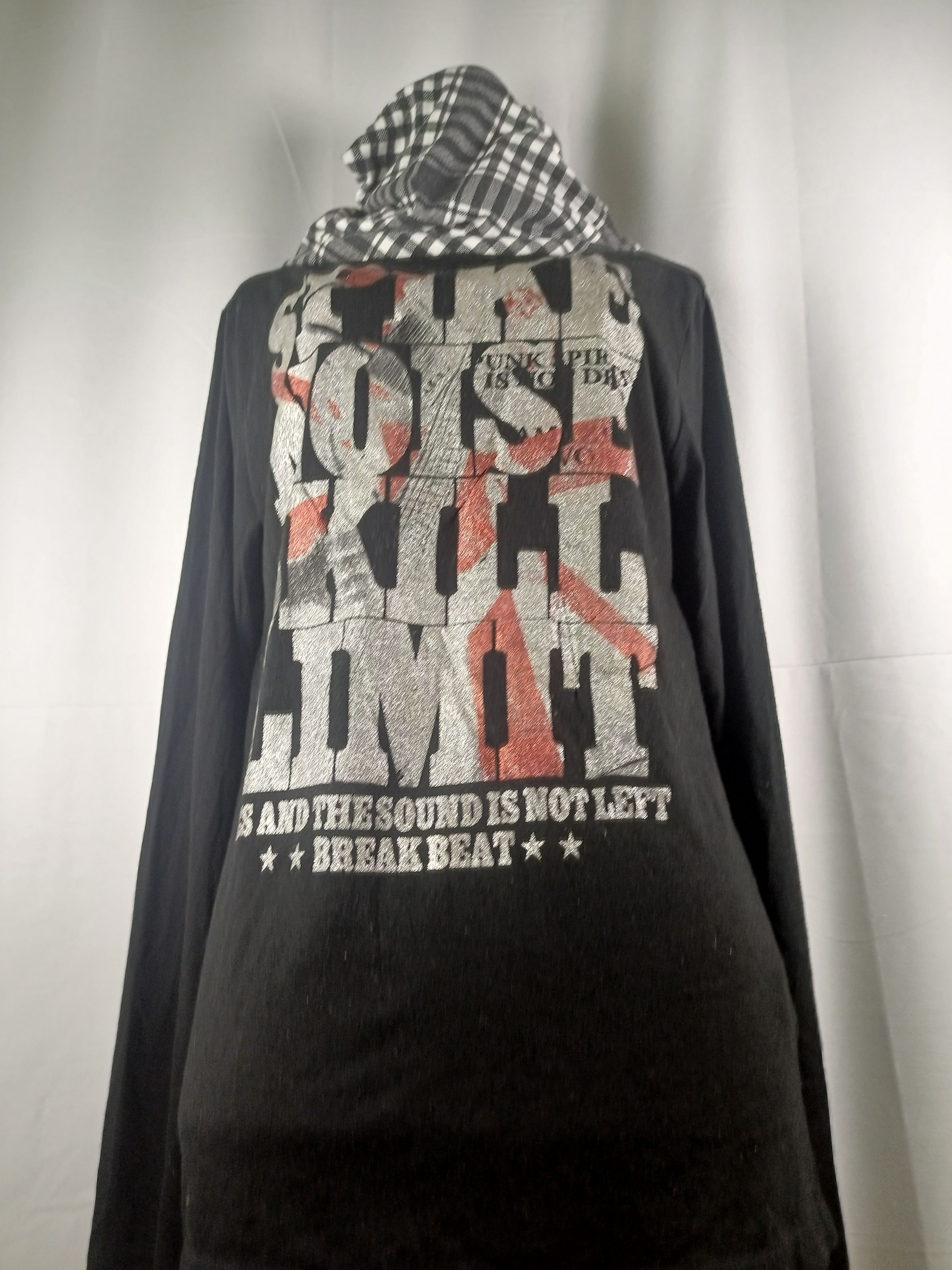 If Six Was Nine × Japanese Brand × Le Grande Bleu (L.G.B.) Oblo Design- Spike Noise Skill Limit Punk Spirit Longslevee Size US L / EU 52-54 / 3 - 12 Thumbnail