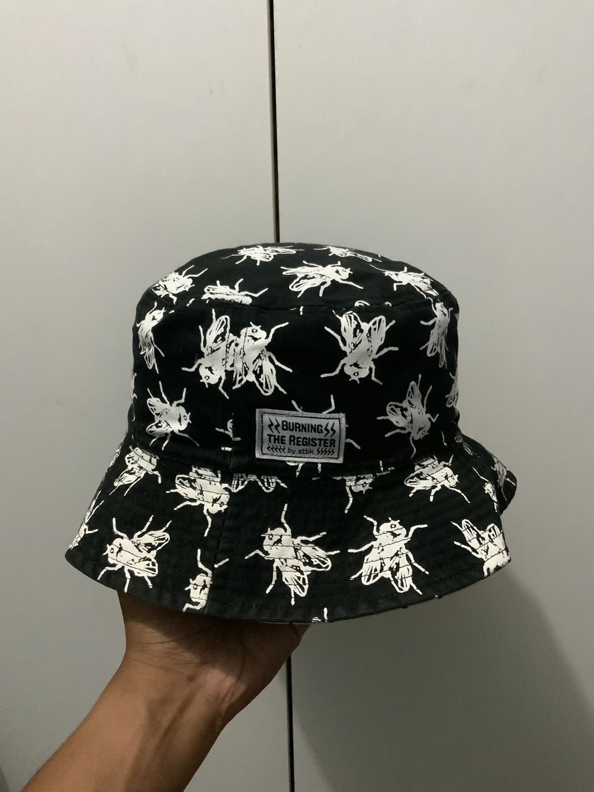 Japanese Brand Burning The Register by STBK Reversible Hat Size ONE SIZE - 1 Thumbnail