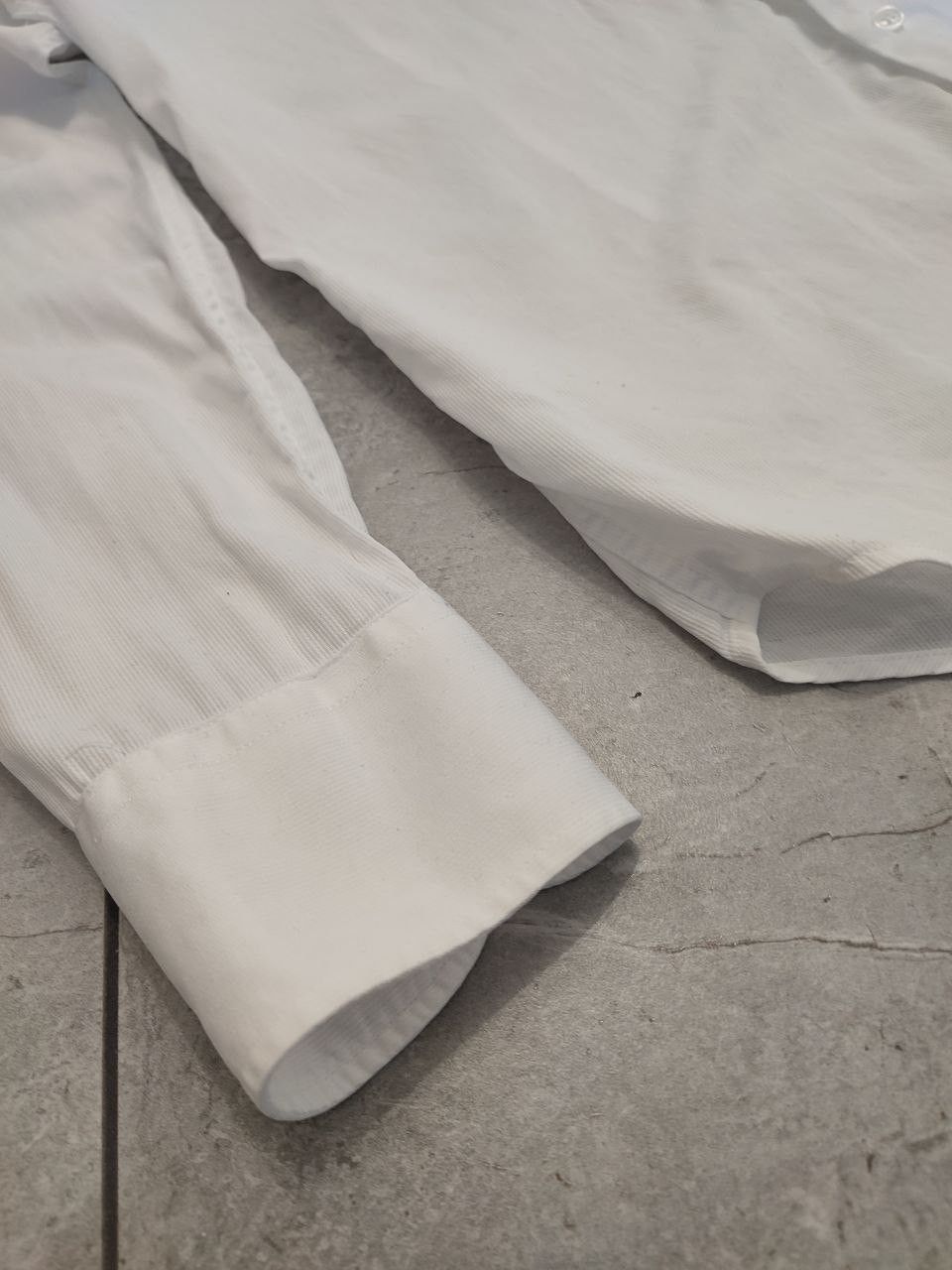 Emporio Armani White classic Shirt Emporio Armani Size L Size US L / EU 52-54 / 3 - 7 Thumbnail