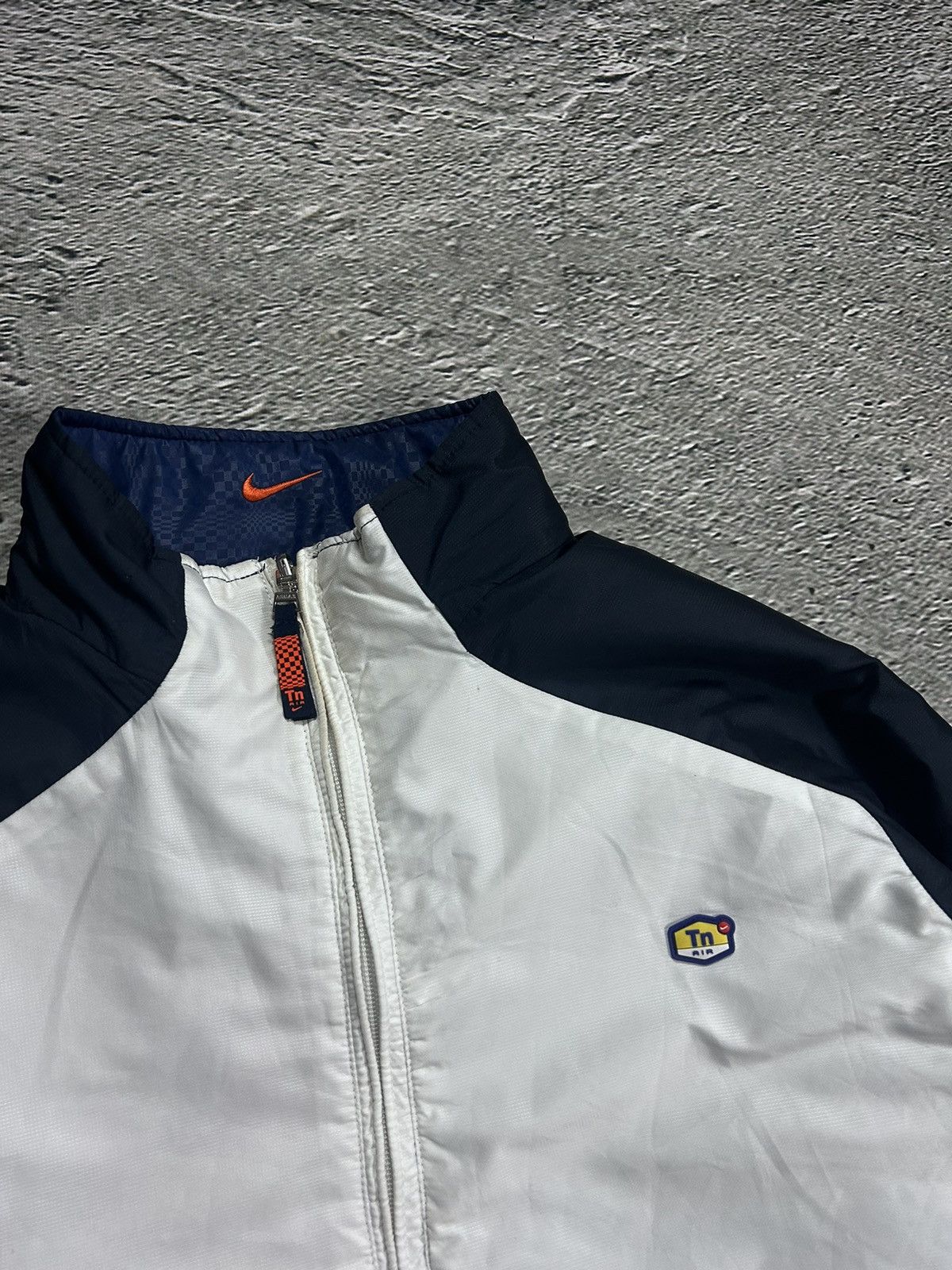 Nike Nike TN jacket reversible padded white navy vintage 2000s Size US L / EU 52-54 / 3 - 3 Thumbnail