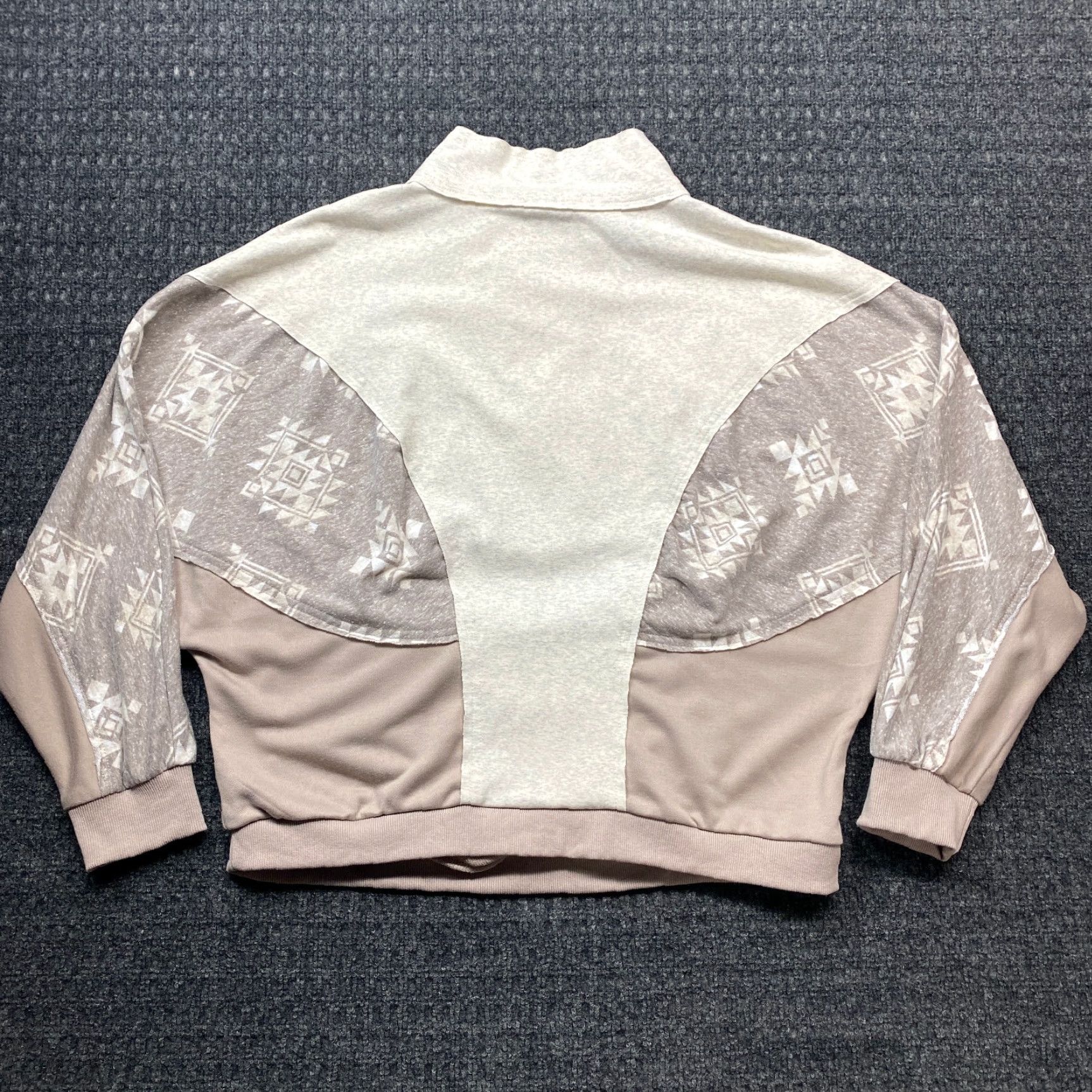 Miss Me Miss Me Sweater Geometric Aztec Oversized Pullover Long Sleeve L Beige Womens Size L / US 10 / IT 46 - 2 Thumbnail