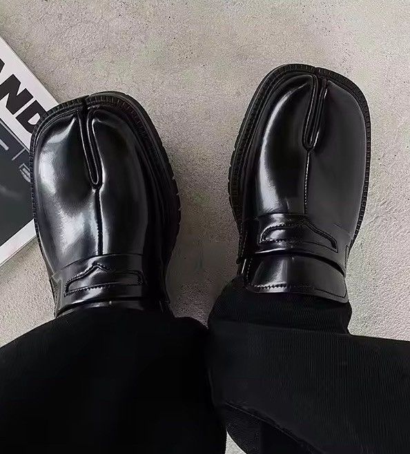 Japanese Brand Streetwear Design Tabi Loafers Size US 6 / EU 39 - 7 Thumbnail