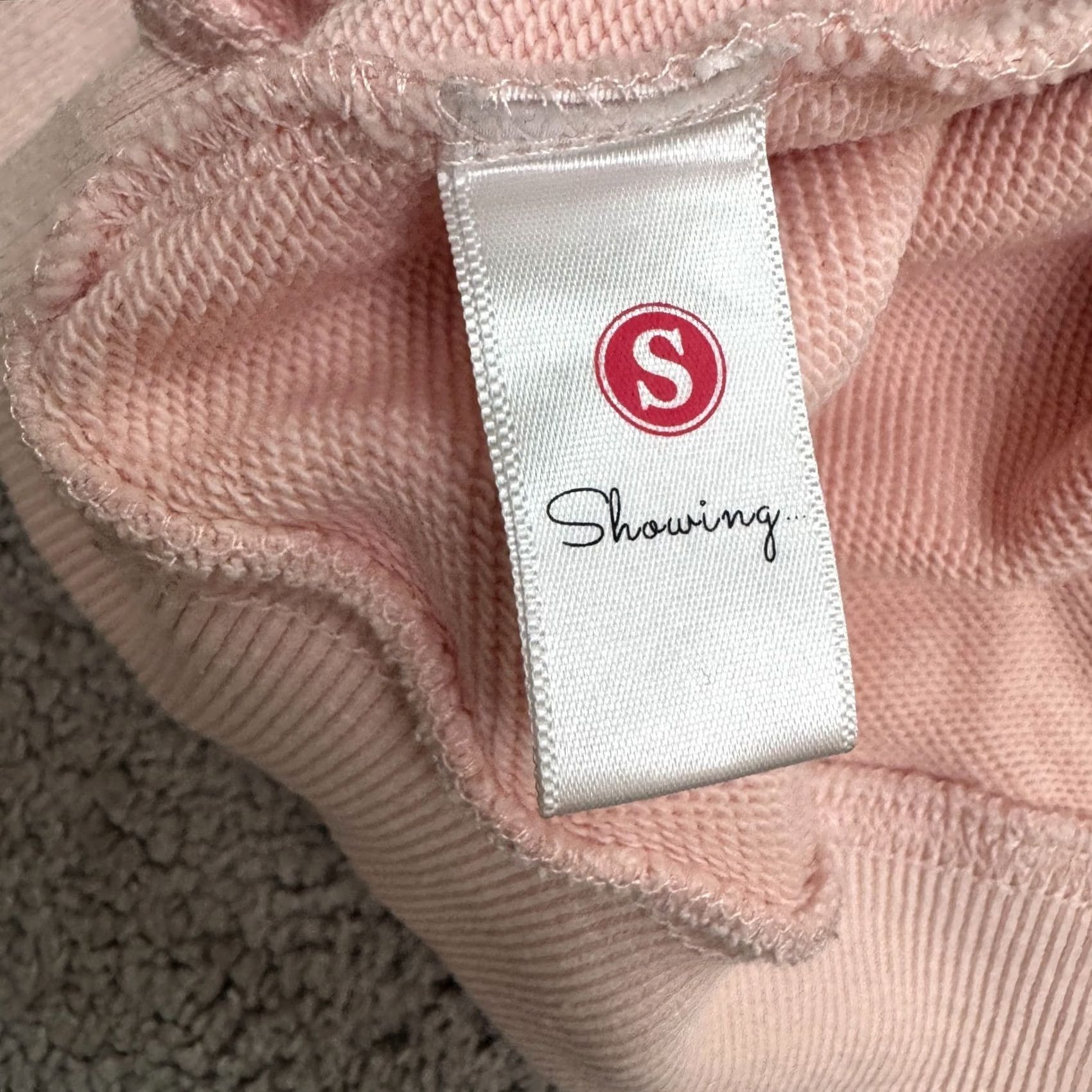 Vintage Showing Mickey Mouse Graphic Pullover Sweatshirt Womens Small Pink Crew Neck Sweatshirt Pink Mickey Mouse Disney Graphic Womens Small Size M / US 6-8 / IT 42-44 - 6 Thumbnail