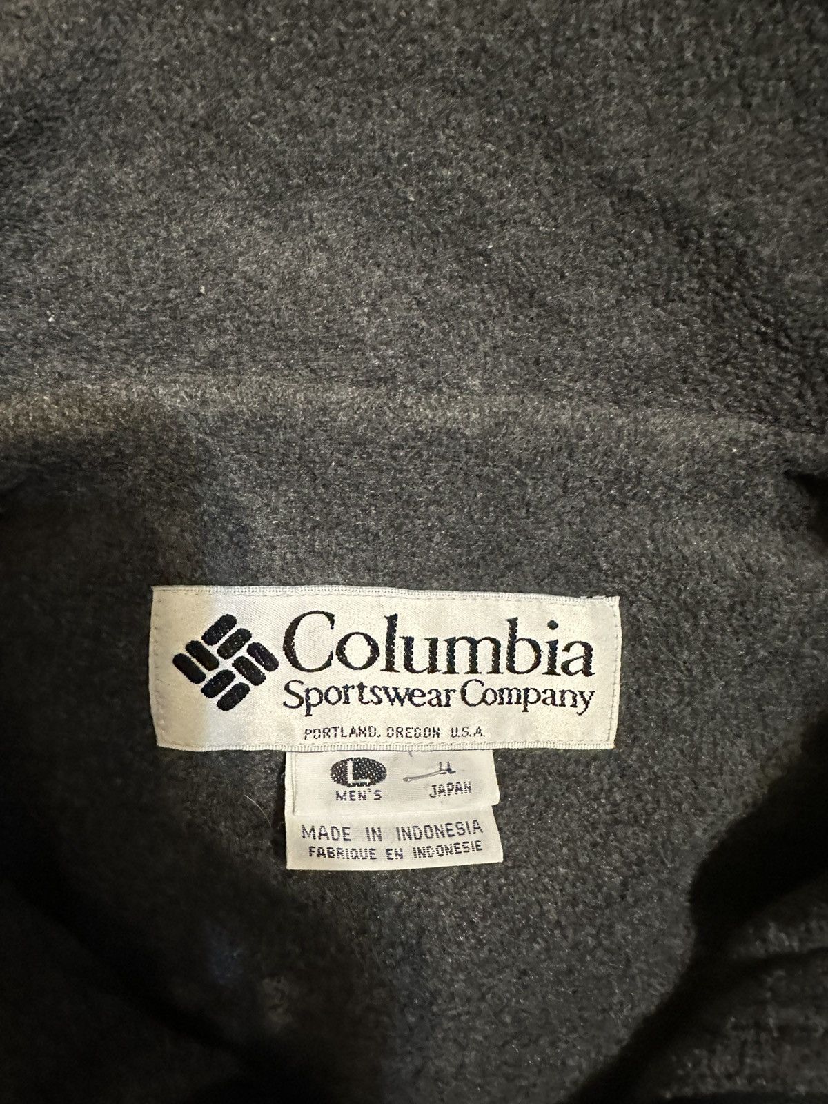 Columbia × Vintage Vintage Columbia puffer “yellow & blue” coat 90s size large Size US L / EU 52-54 / 3 - 2 Thumbnail