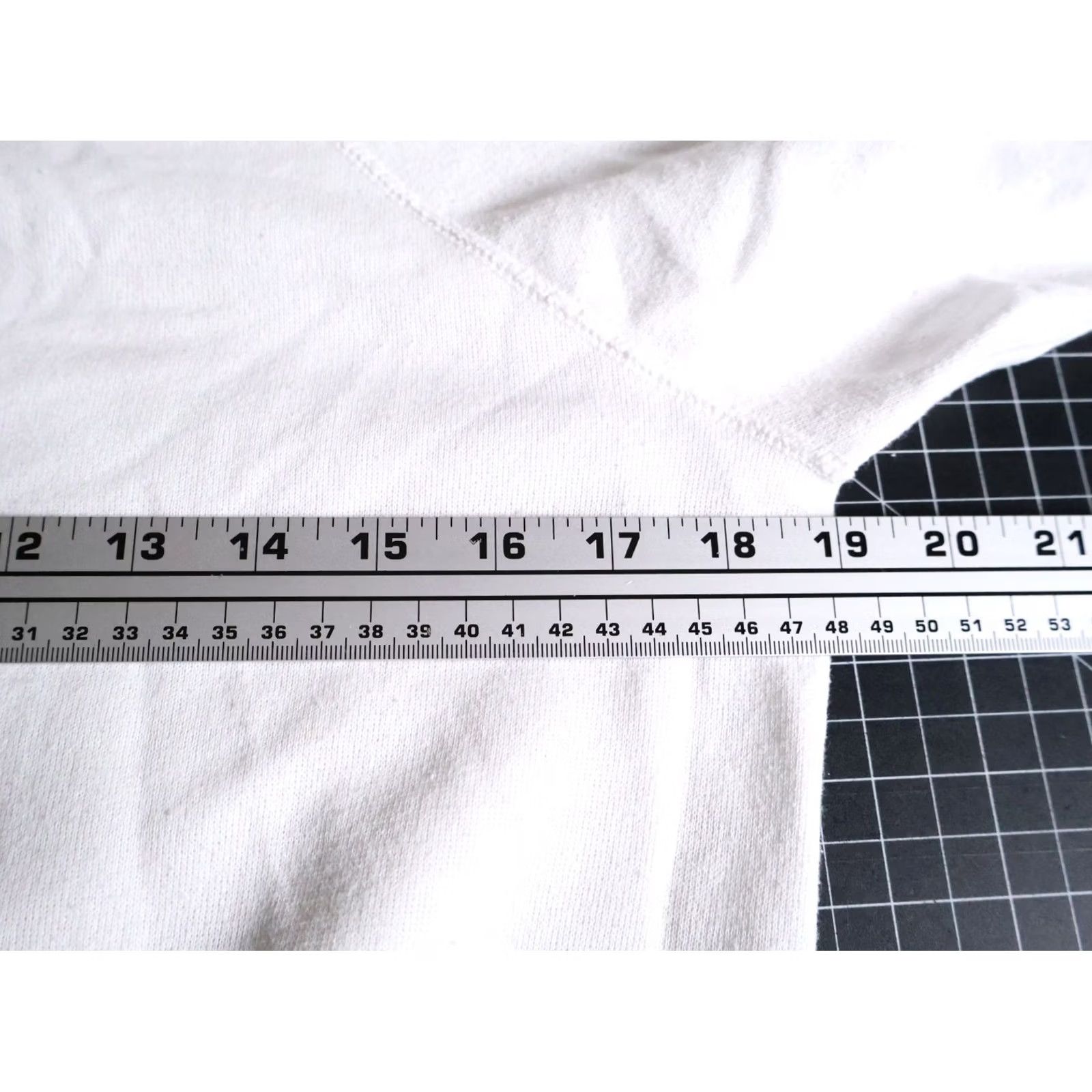 Vintage VINTAGE West Sweatshirt Women M White Raglan 80s Panda Print Pullover Crew Neck Lightweight Fleece Size M / US 6-8 / IT 42-44 - 5 Thumbnail