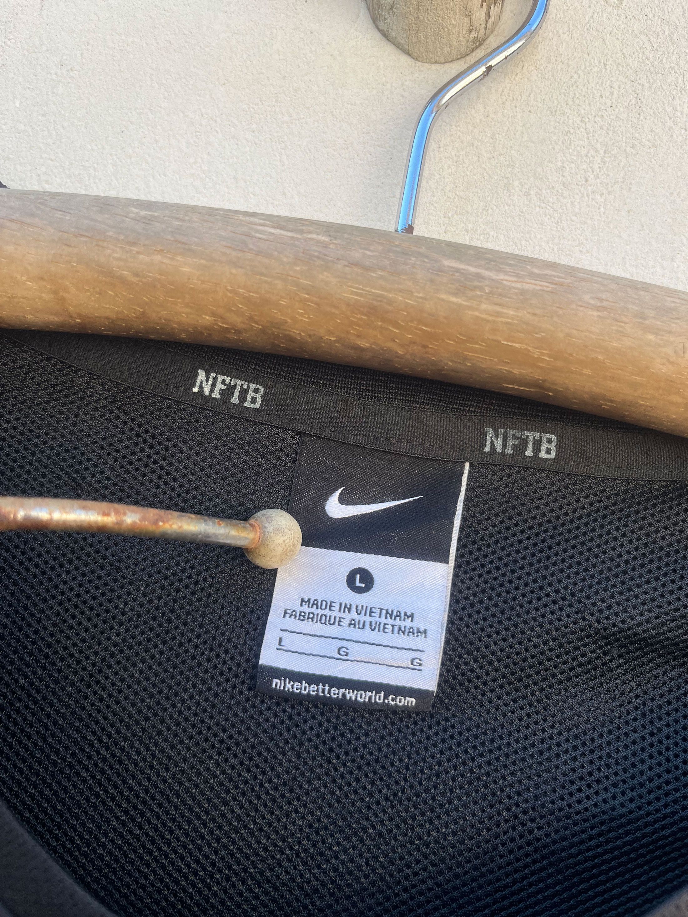 Nike Nike NFTB Pullover Windbreaker Jacket Training Size US L / EU 52-54 / 3 - 3 Thumbnail