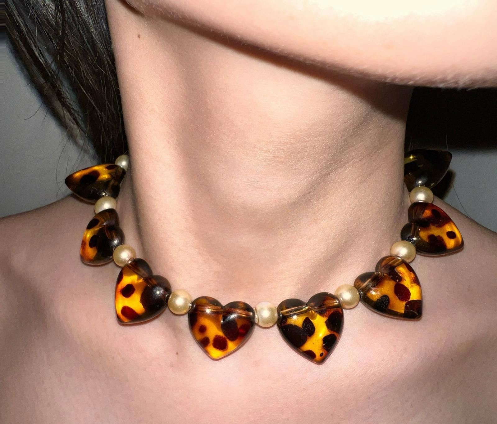 Jewelry Tortoiseshell Heart Pendant Pearl Necklace, Chunky Choker Size ONE SIZE - 4 Thumbnail
