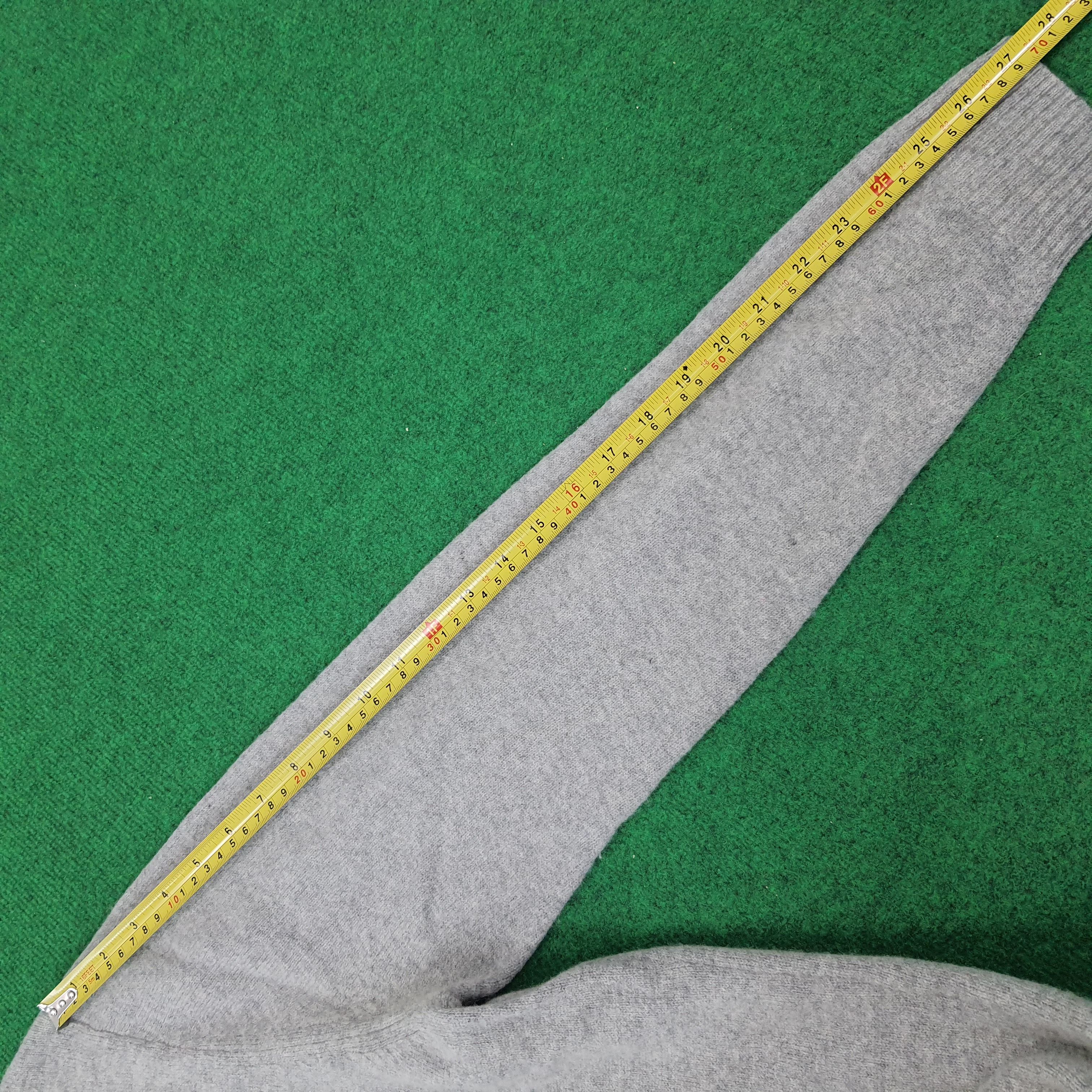 Japanese Brand × Vintage Vintage Uniqlo x Custom Undercover Logo Cardigan C233N21 Size US L / EU 52-54 / 3 - 10 Thumbnail
