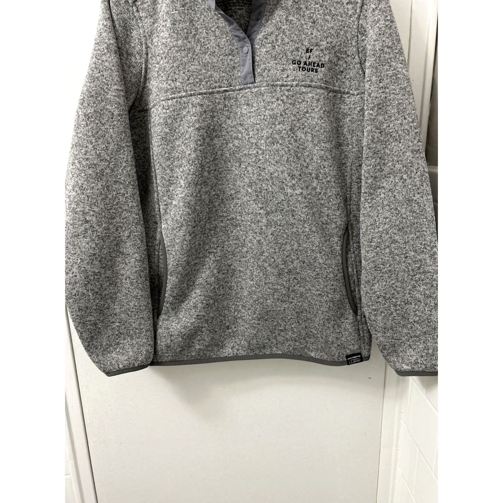 Vintage VINTAGE LL Bean Sweater Fleece Pullover Womens M Gray Kangaroo Pockets 1/4 Snap 506473 Size M / US 6-8 / IT 42-44 - 3 Thumbnail