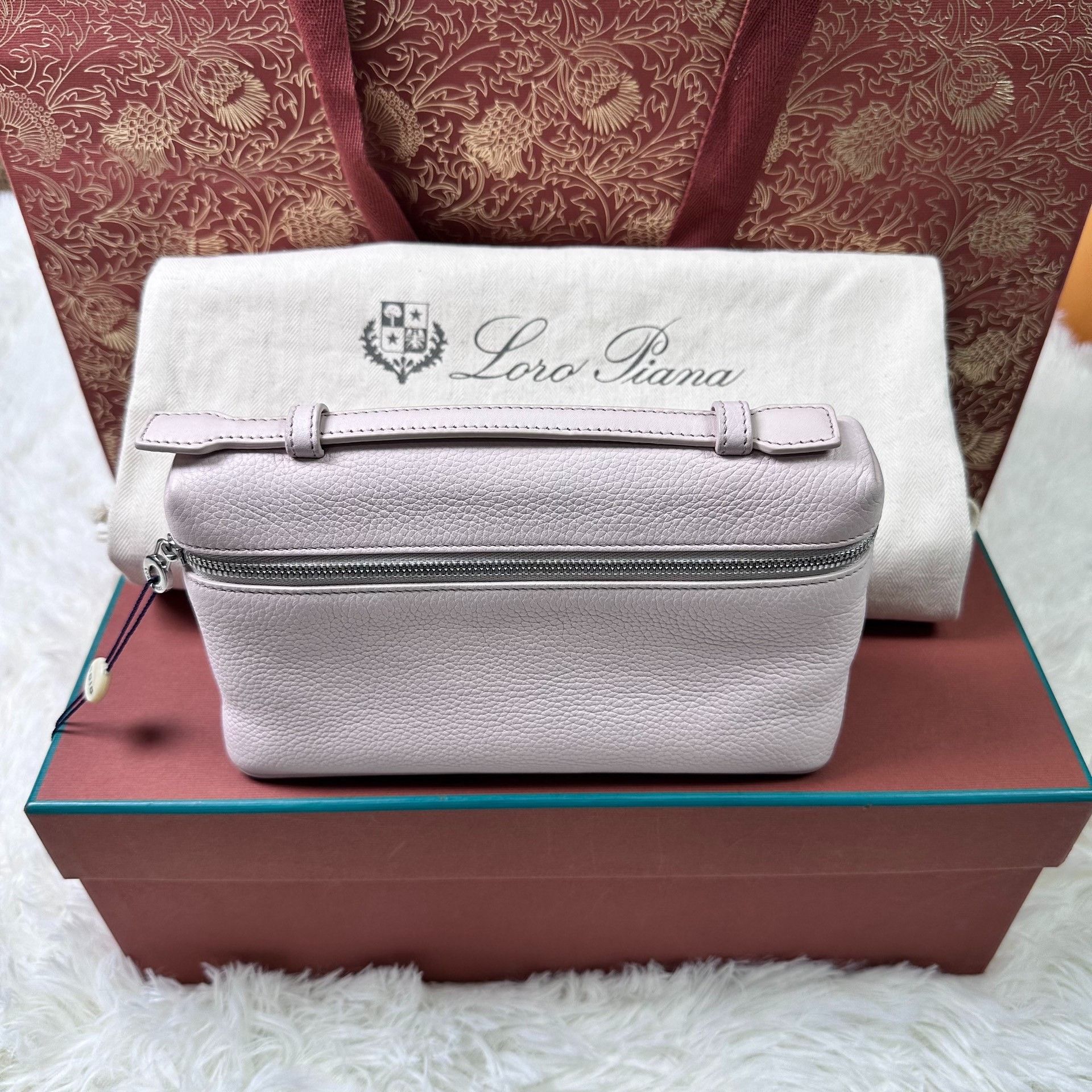 Loro Piana Loro Piana Lp19 Lunch Box Bag Size ONE SIZE - 1 Thumbnail