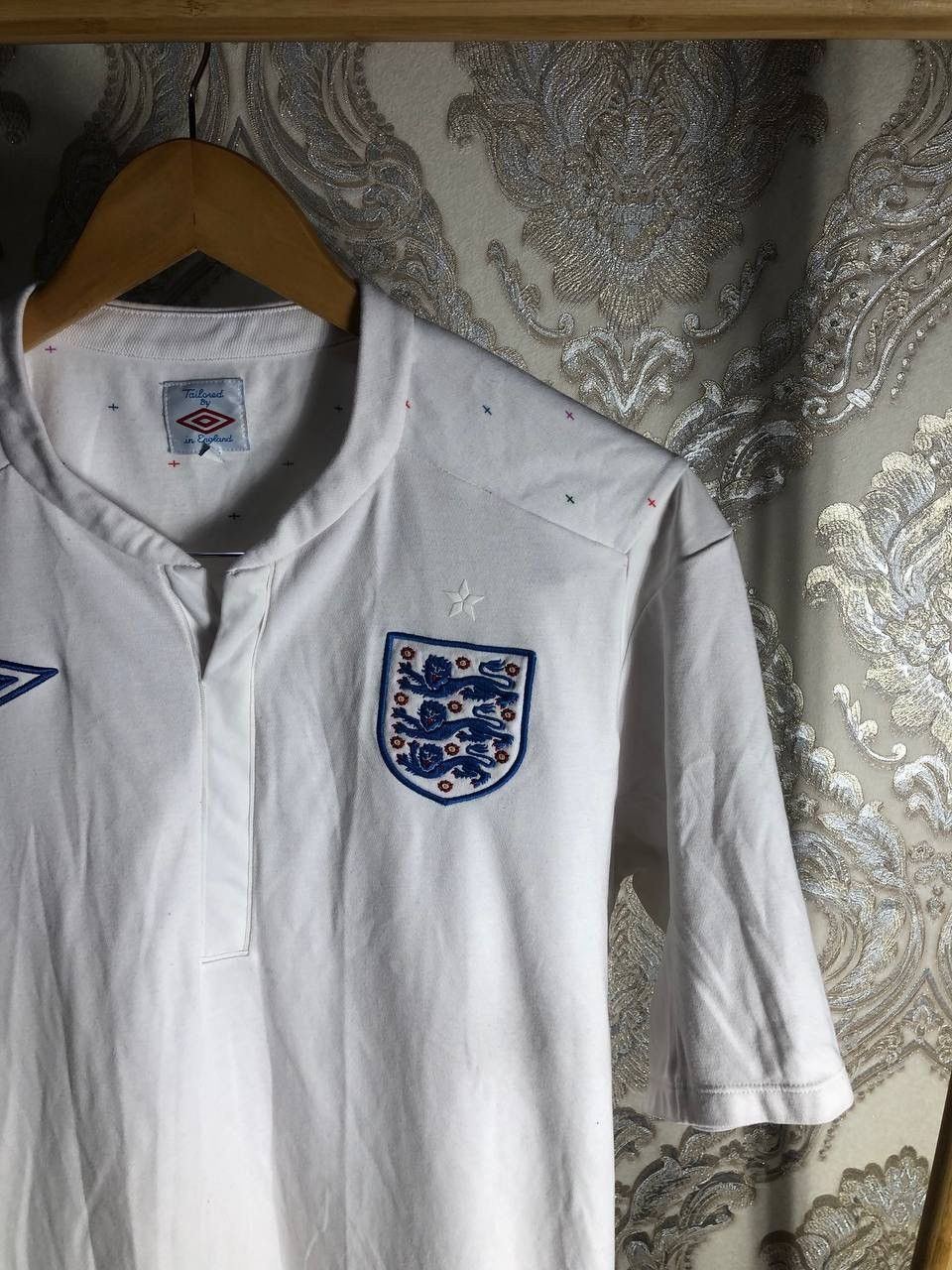 Umbro VINTAGE UMBRO ENGLAND RETRO SOCCER JERSEY MANCHESTER Y2K 90s Size US M / EU 48-50 / 2 - 2 Thumbnail