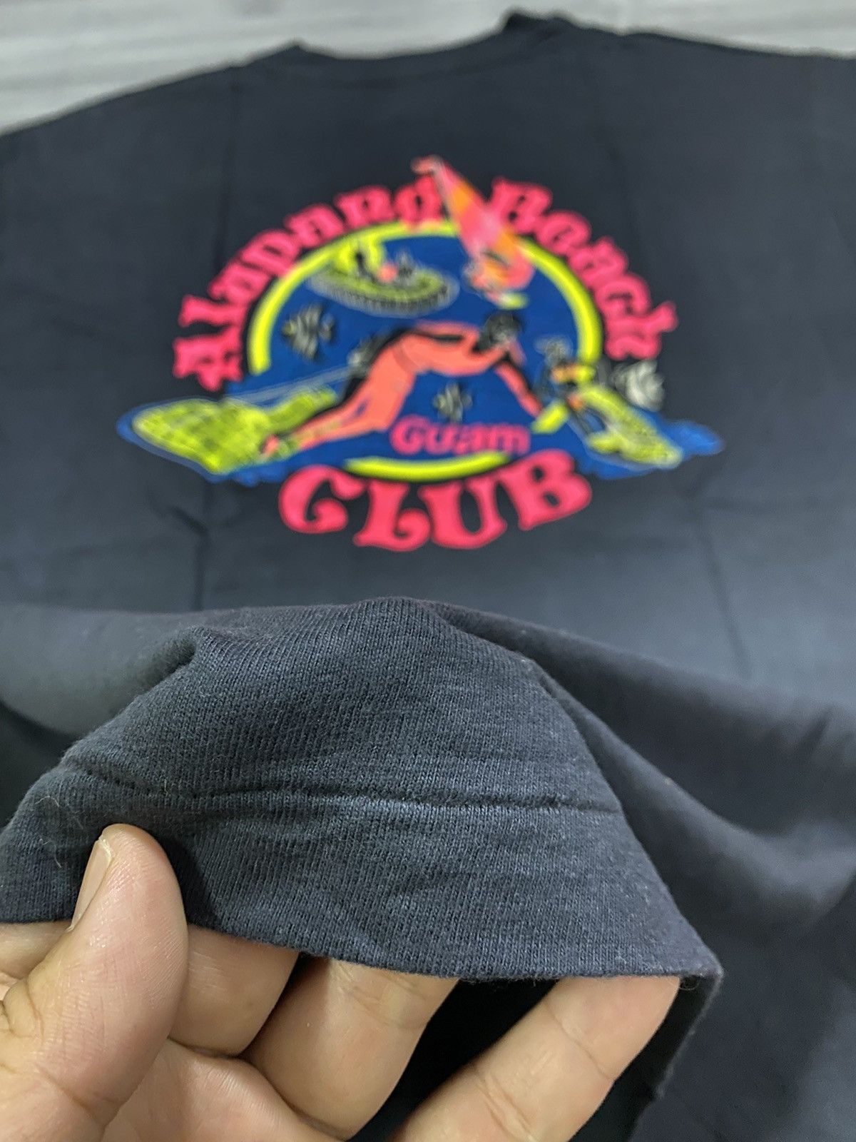 Vintage Vintage Guam Alupang Beach Club Size US XL / EU 56 / 4 - 15 Thumbnail