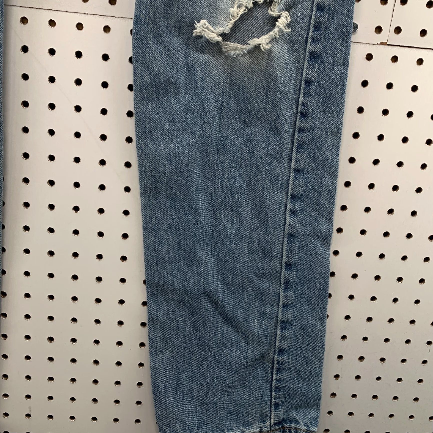 Levi's VINTAGE Levi's 505 Blue Denim Jeans Straight Leg Regular Fit 28x35 USA Mens Size US 28 / EU 44 - 3 Thumbnail