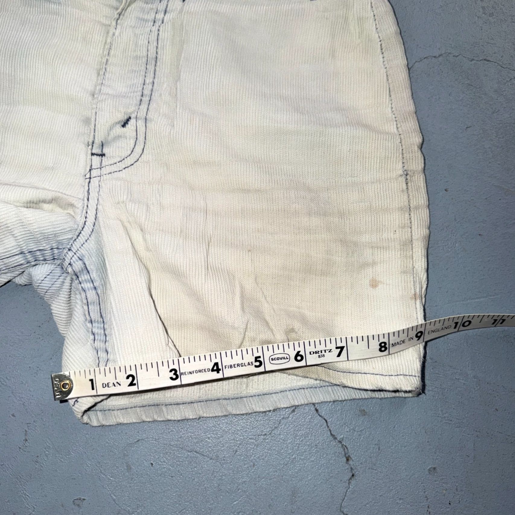 Levi's VINTAGE Levi's Corduroy White Tab Cutoff Shorts 29 Regular Blue 5-Pocket Design Vintage Beach Men Size US 29 - 5 Thumbnail