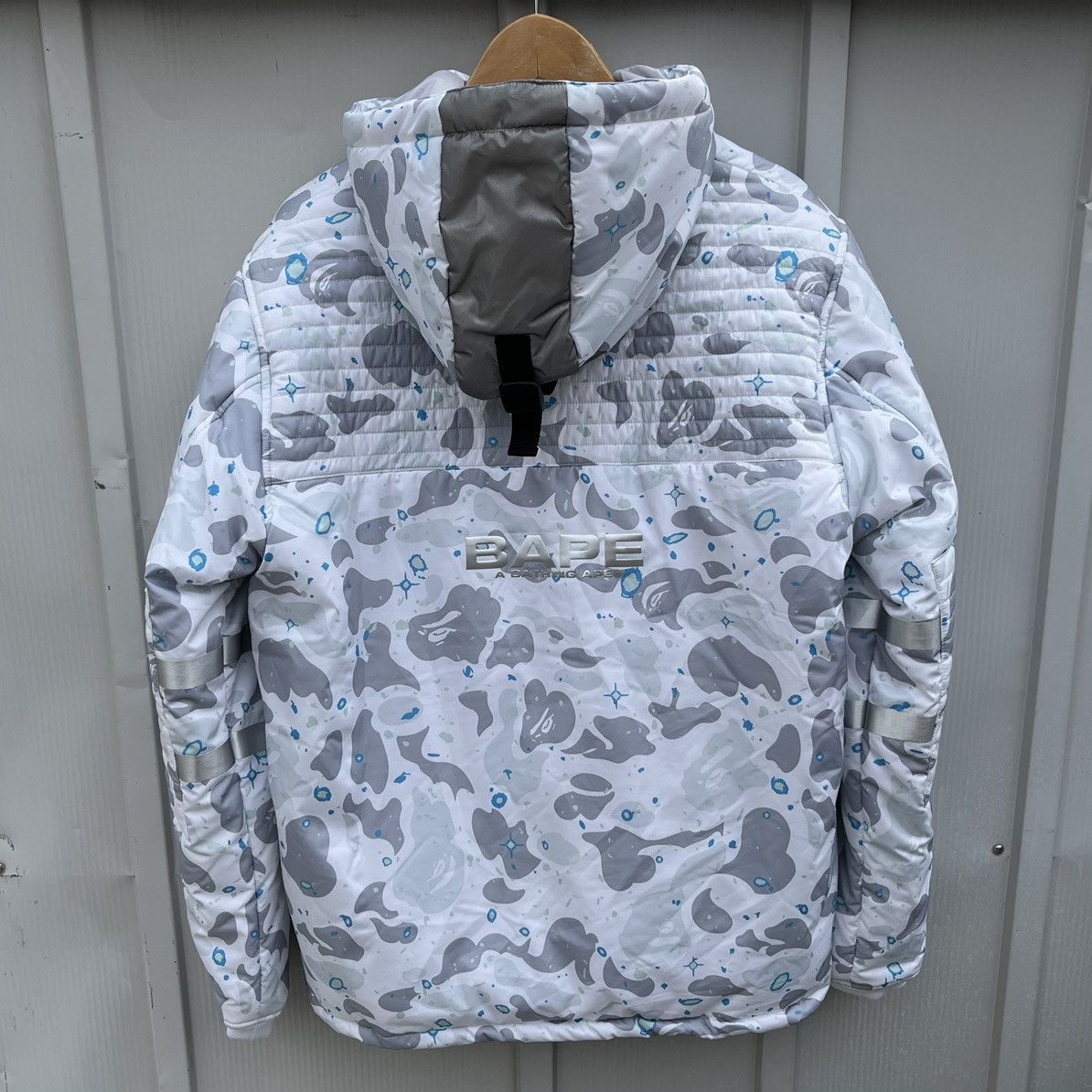 Bape 2019’ BMWT BAPE Space Camo Hoodie Jacket Sz XL Size US XL / EU 56 / 4 - 3 Thumbnail