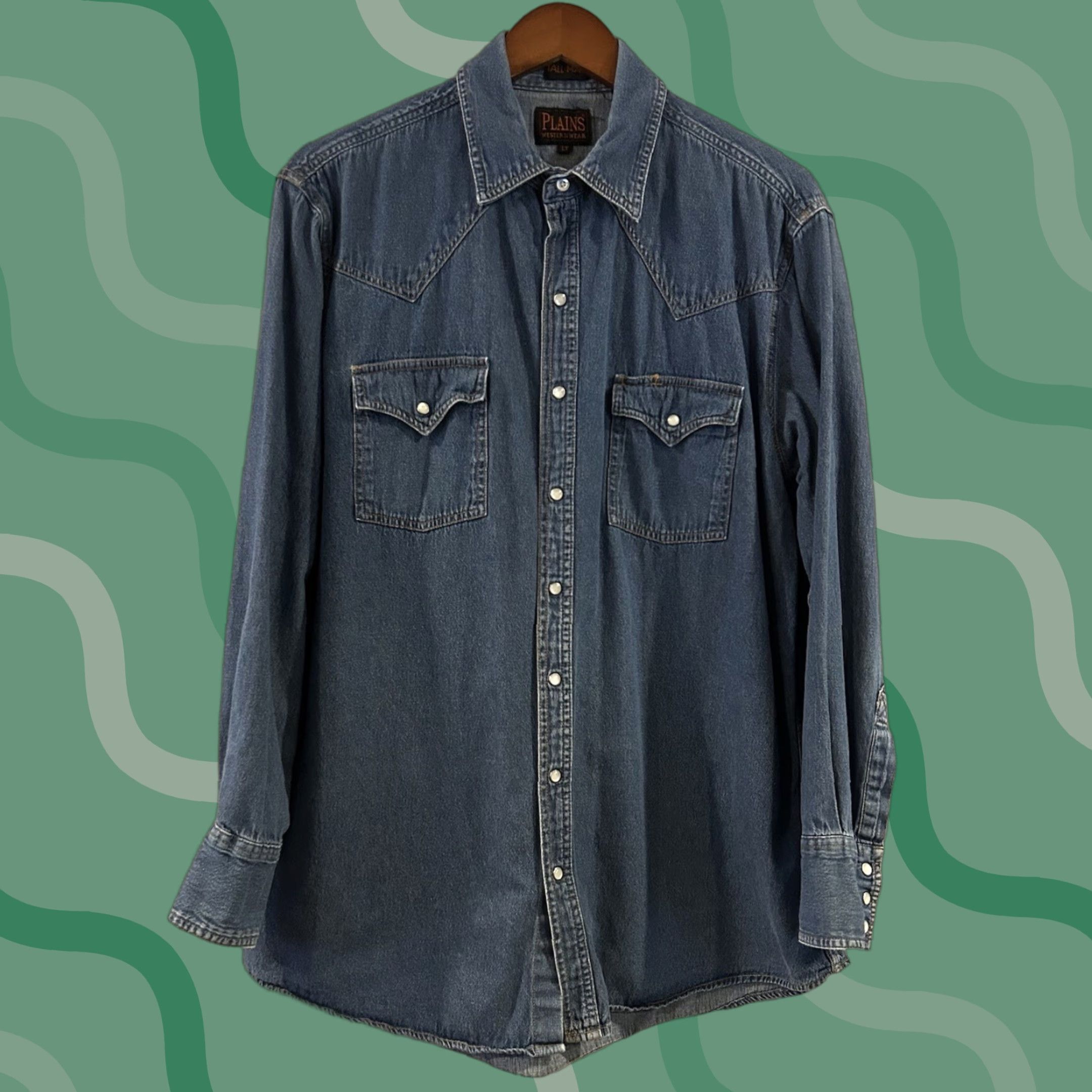 Denime VINTAGE Plains Western Wear Denim Shirt Mens L Pearl Snap Sawtooth Western Cowboy 90s Jeans Blue Button-Up Pocketed Collared Long Sleeve Size US L / EU 52-54 / 3 - 1 Thumbnail