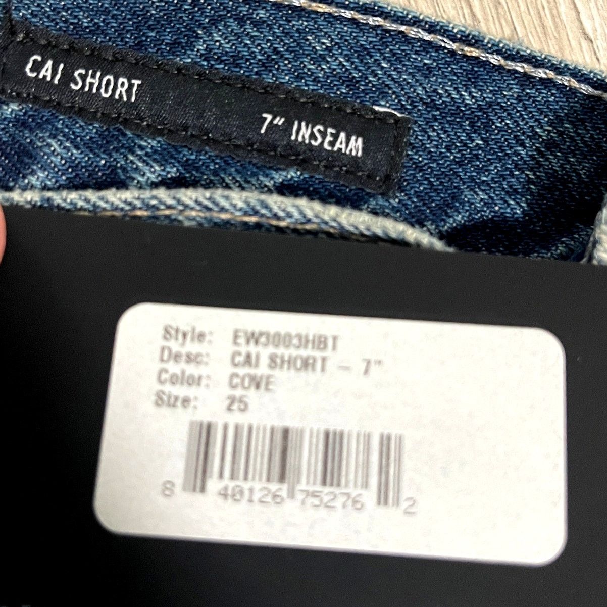 Edwin Edwin Cai Jean Shorts 7" Cutoff Distressed Cove Size 25 $138 Size 25" / US 0 / IT 36 - 4 Thumbnail