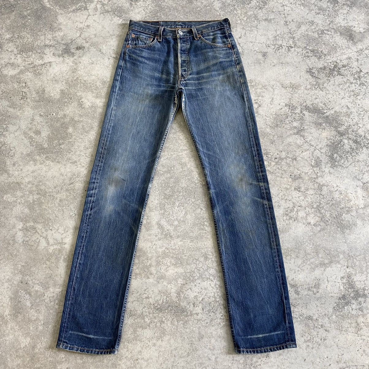 Levi's Vintage 90’s Levis 501 Faded Blue Dirty Denim Jeans Size US 29 - 1 Thumbnail