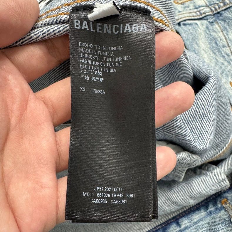 Balenciaga Balenciaga Destroyed Distressed Denim Jacket with Waterfal Size US XS / EU 42 / 0 - 4 Thumbnail