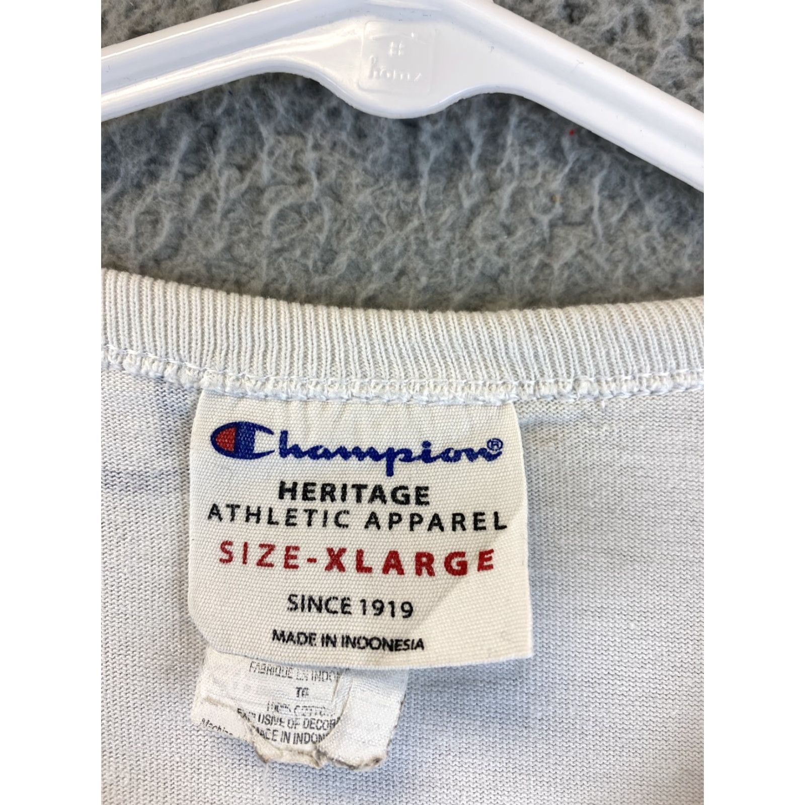 Champion Champion Shirt Adult XL White Repeat Logo Graphic Athletic Tee Men's Size US XL / EU 56 / 4 - 4 Thumbnail