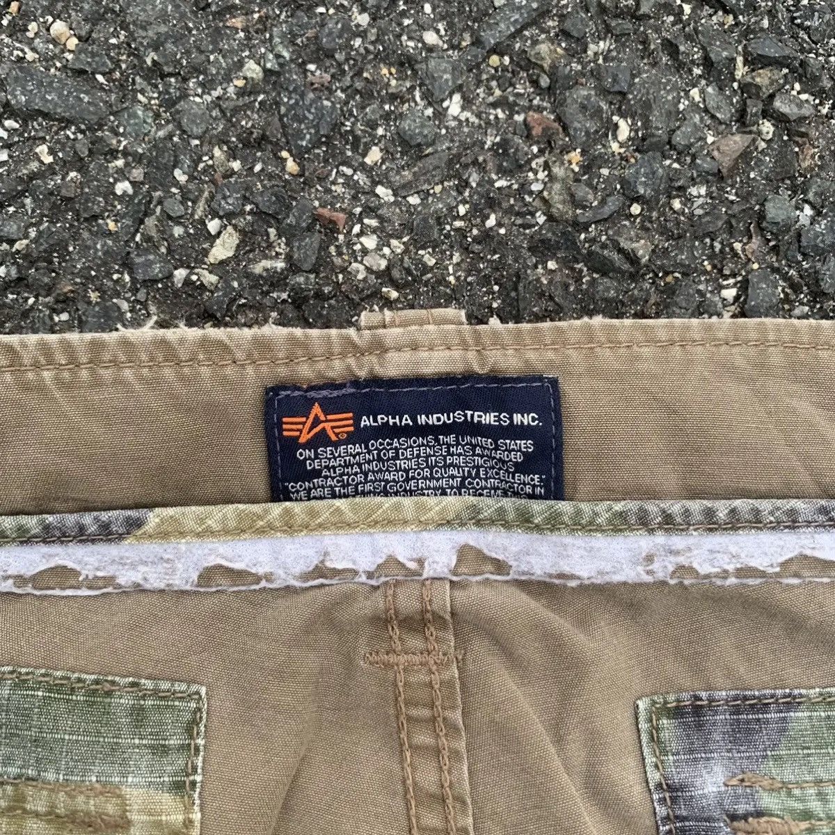 Jungles STEALS💥JAPANESE VINTAGE UTILITY ALPHA INDUSTRY CARGO PANTS Size US 32 / EU 48 - 9 Thumbnail