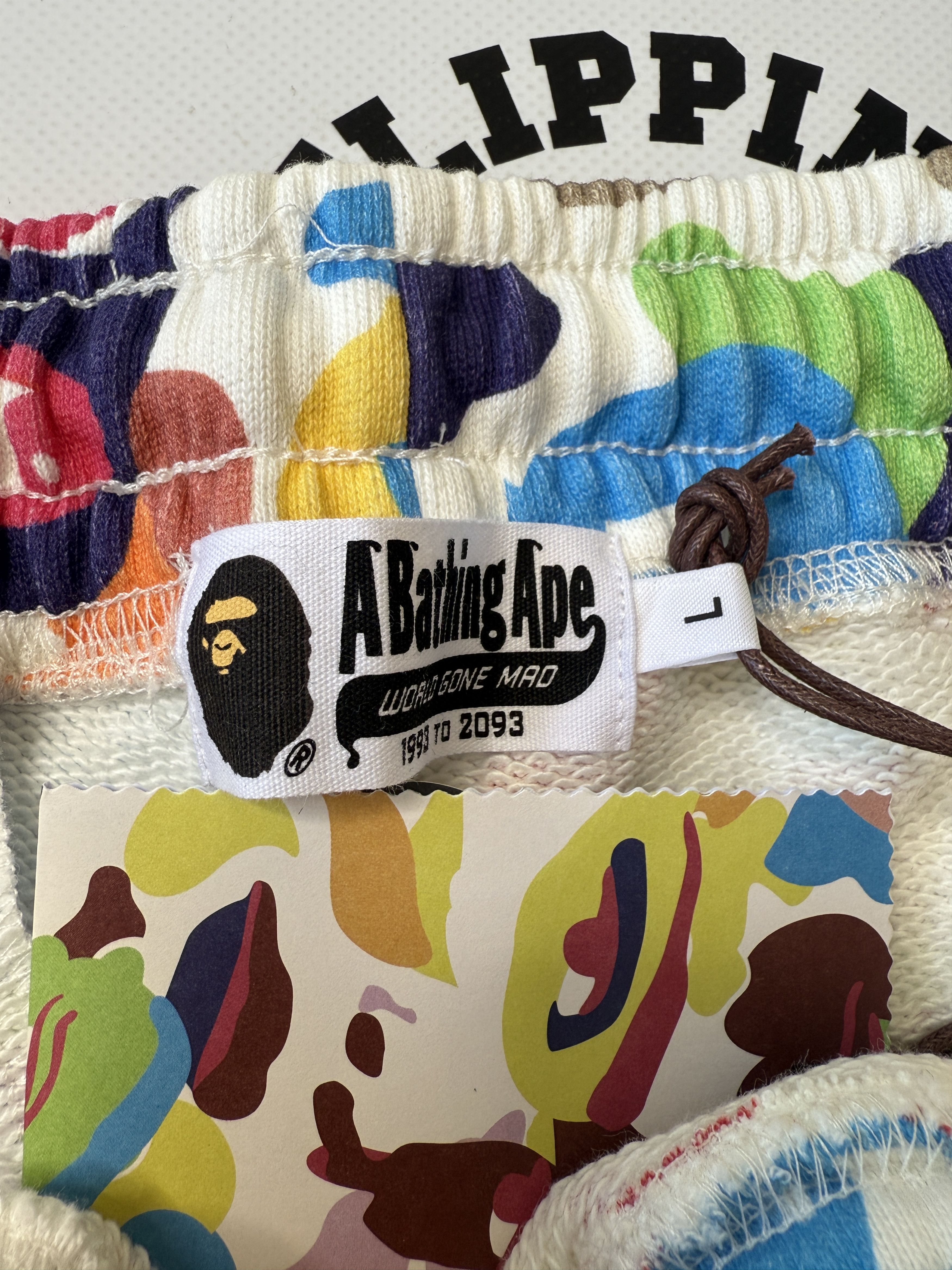Bape × KidSuper BAPE X KIDSUPER CAMO SWEAT SHORTS Size US 34 / EU 50 - 8 Thumbnail