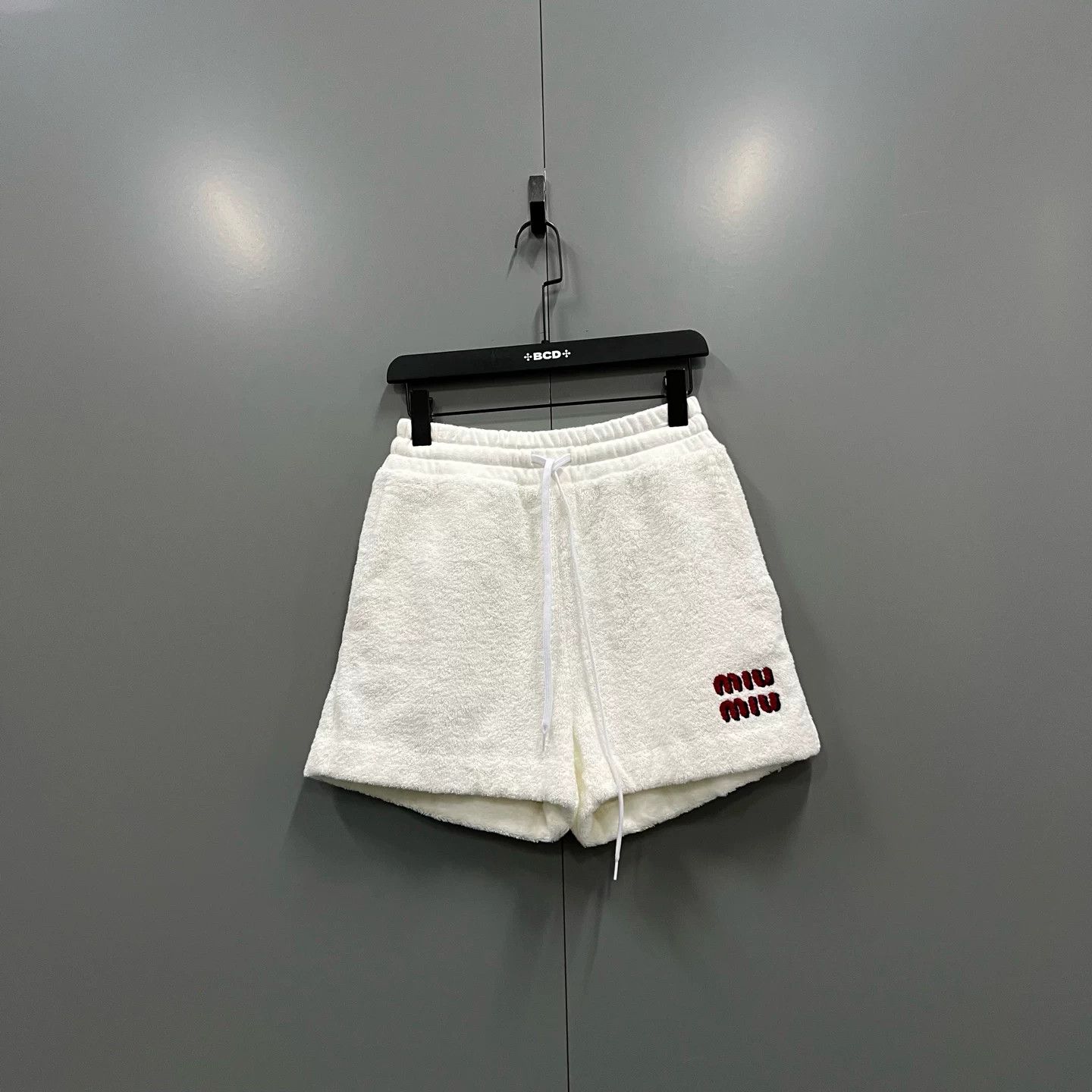 Miu Miu Miu Miu Embroidered Drawstring Shorts Size 36" / US 14 / IT 50 - 1 Thumbnail