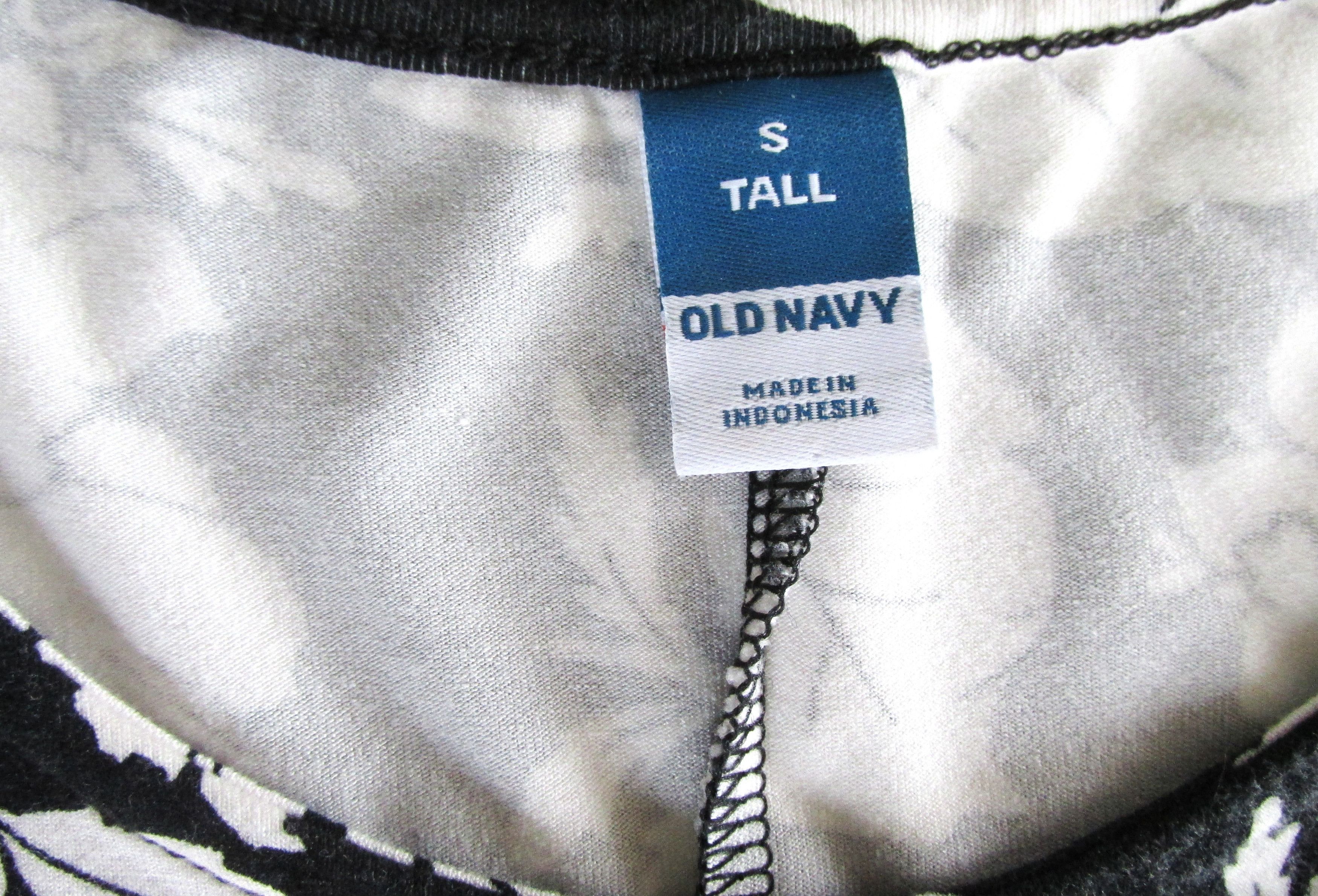 Old Navy Old Navy Lightweight Knit Sundress Size Small/Tall Size S / US 4 / IT 40 - 2 Thumbnail
