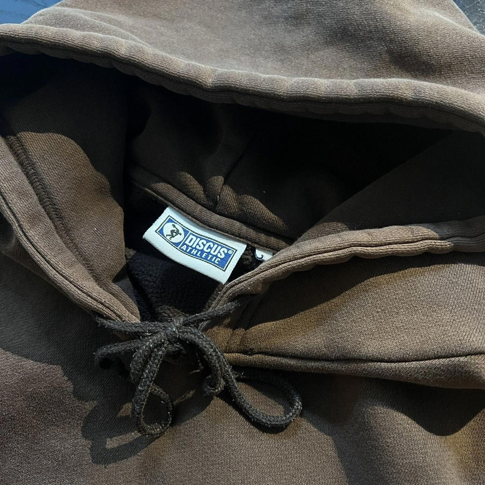 Vintage Vintage Faded Brown Discus Athletic Hoodie Size US L / EU 52-54 / 3 - 3 Thumbnail