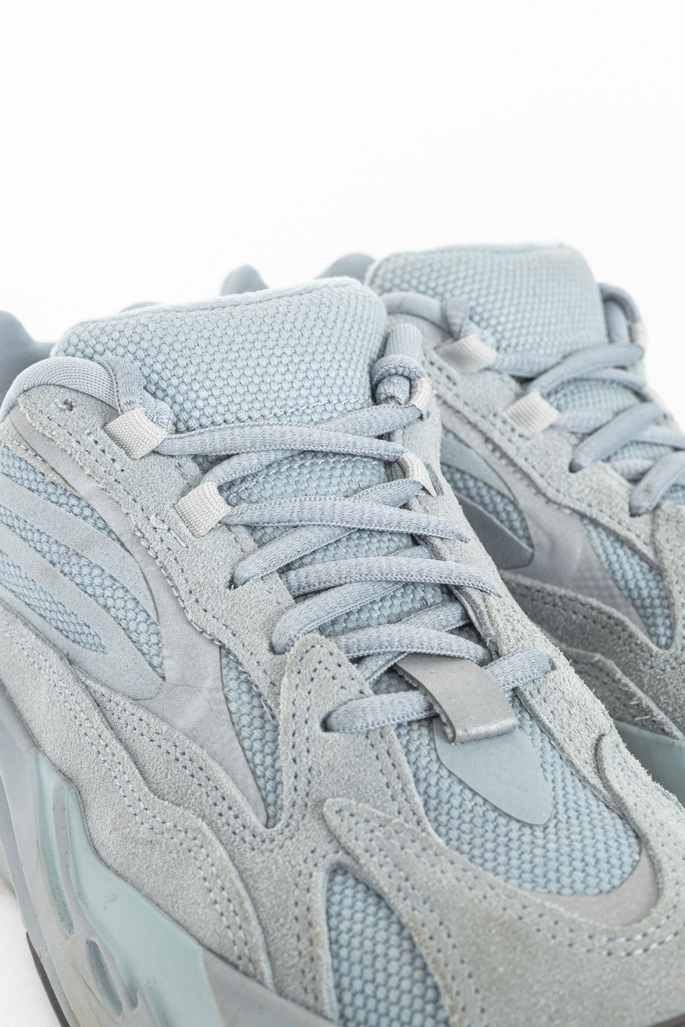 Yeezy Adidas Yeezy Boost 700 V2 Suede & Canvas Sneakers Size US 5 / IT 35 - 7 Thumbnail