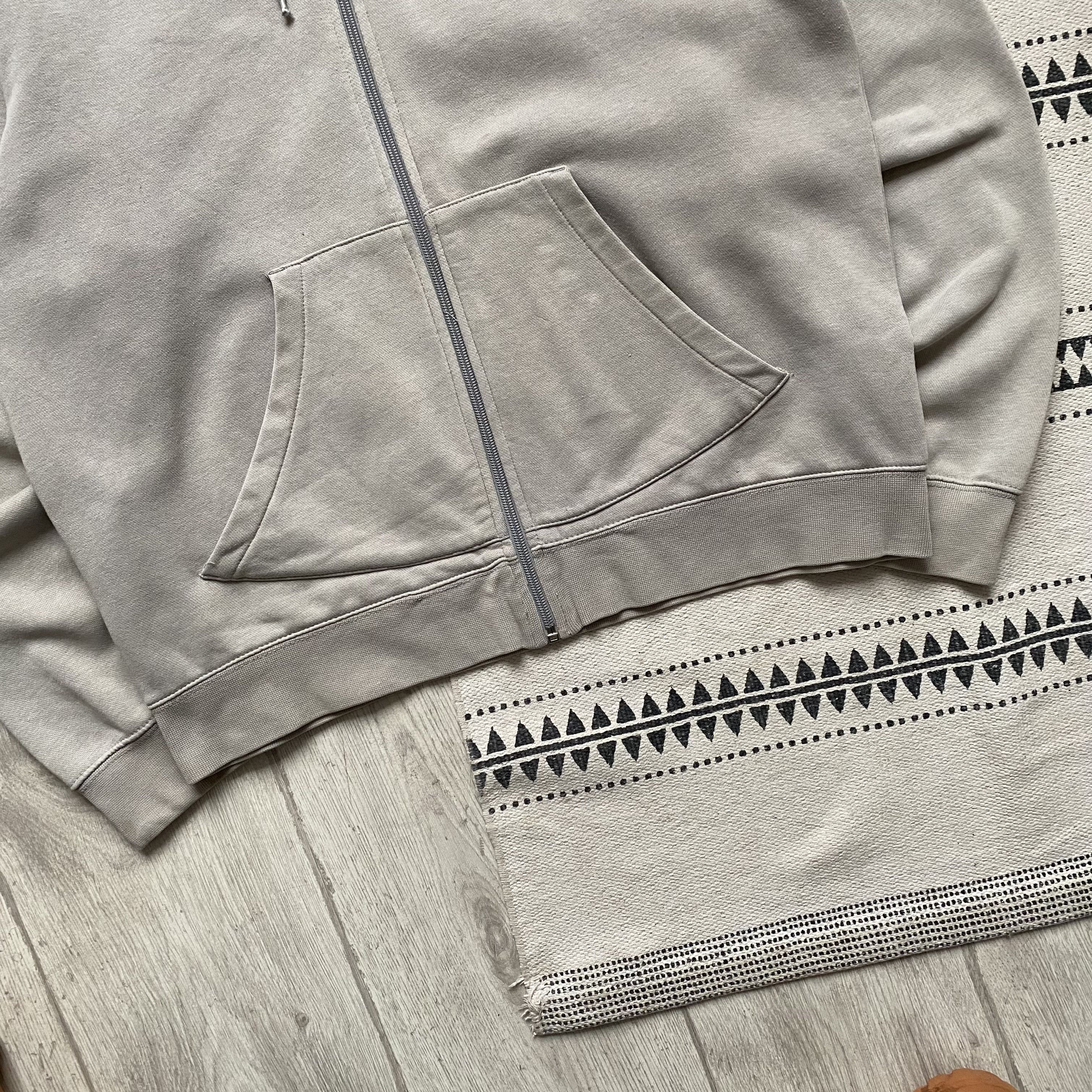 Nike 🔥 Vintage 90s Nike Zip Hoodie Distressed Silver tags Swoosh Size US M / EU 48-50 / 2 - 3 Thumbnail