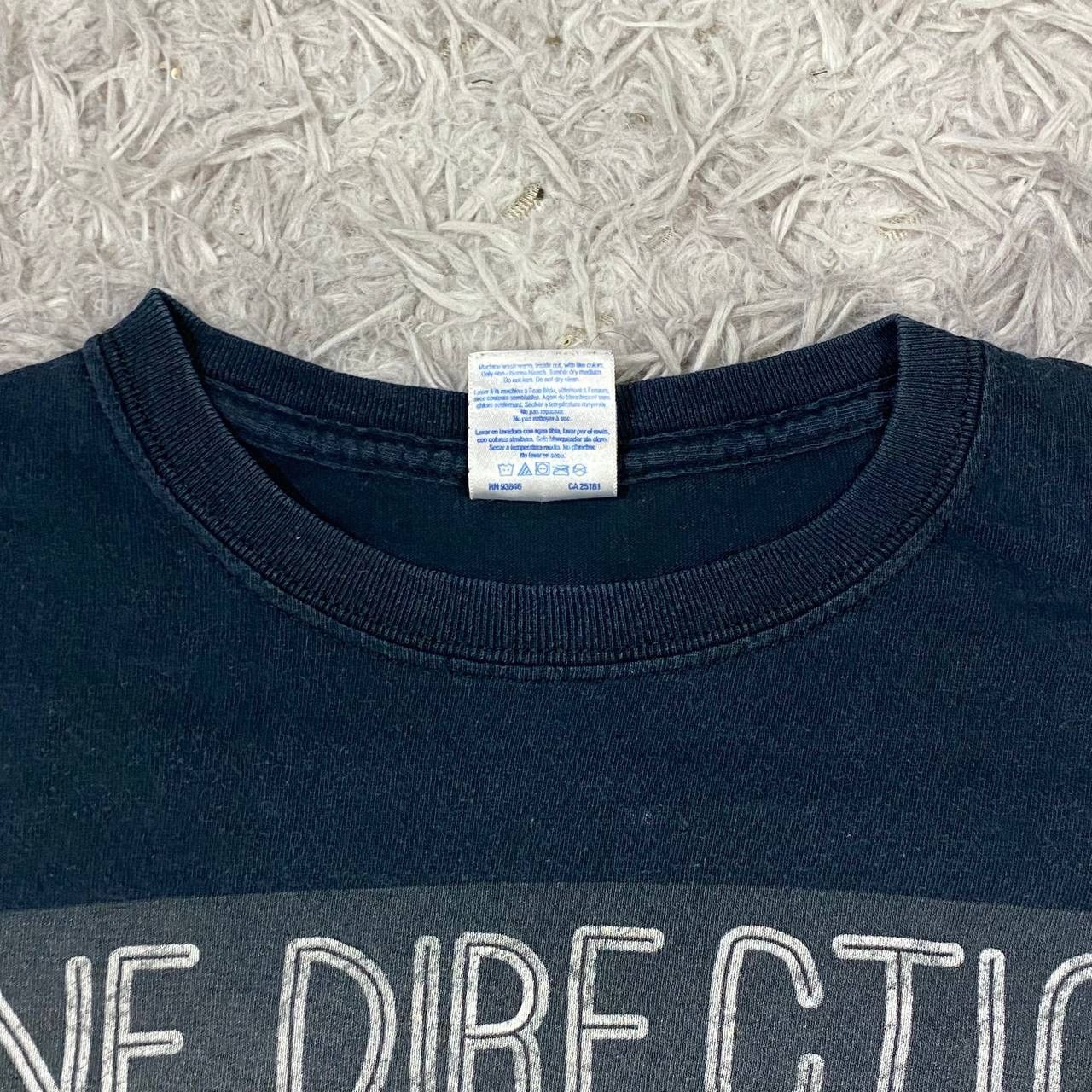 Band Tees Pop band one direction Size US M / EU 48-50 / 2 - 6 Thumbnail