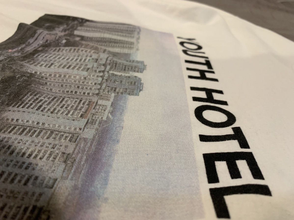 032c × Gosha Rubchinskiy Gosha Rubchinskiy x 032c YOUTH HOTEL Longsleeve sz L Size US L / EU 52-54 / 3 - 4 Thumbnail