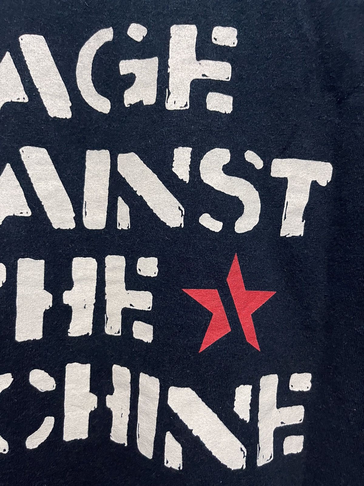 Band Tees Rage Against The Machine Band T Shirt Size US L / EU 52-54 / 3 - 11 Thumbnail
