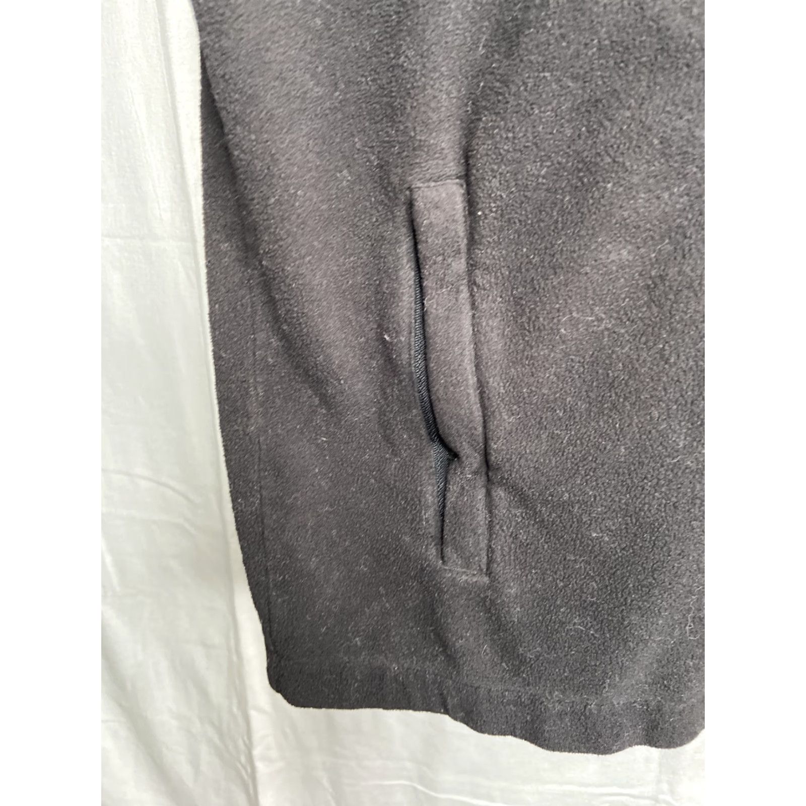 Harley Davidson Harley-Davidson Vest Men's Fleece Full Zip Logo on Chest Pockets Black Size S Regular Knit Pattern Biker Warm Casual Travel Size US S / EU 44-46 / 1 - 6 Thumbnail