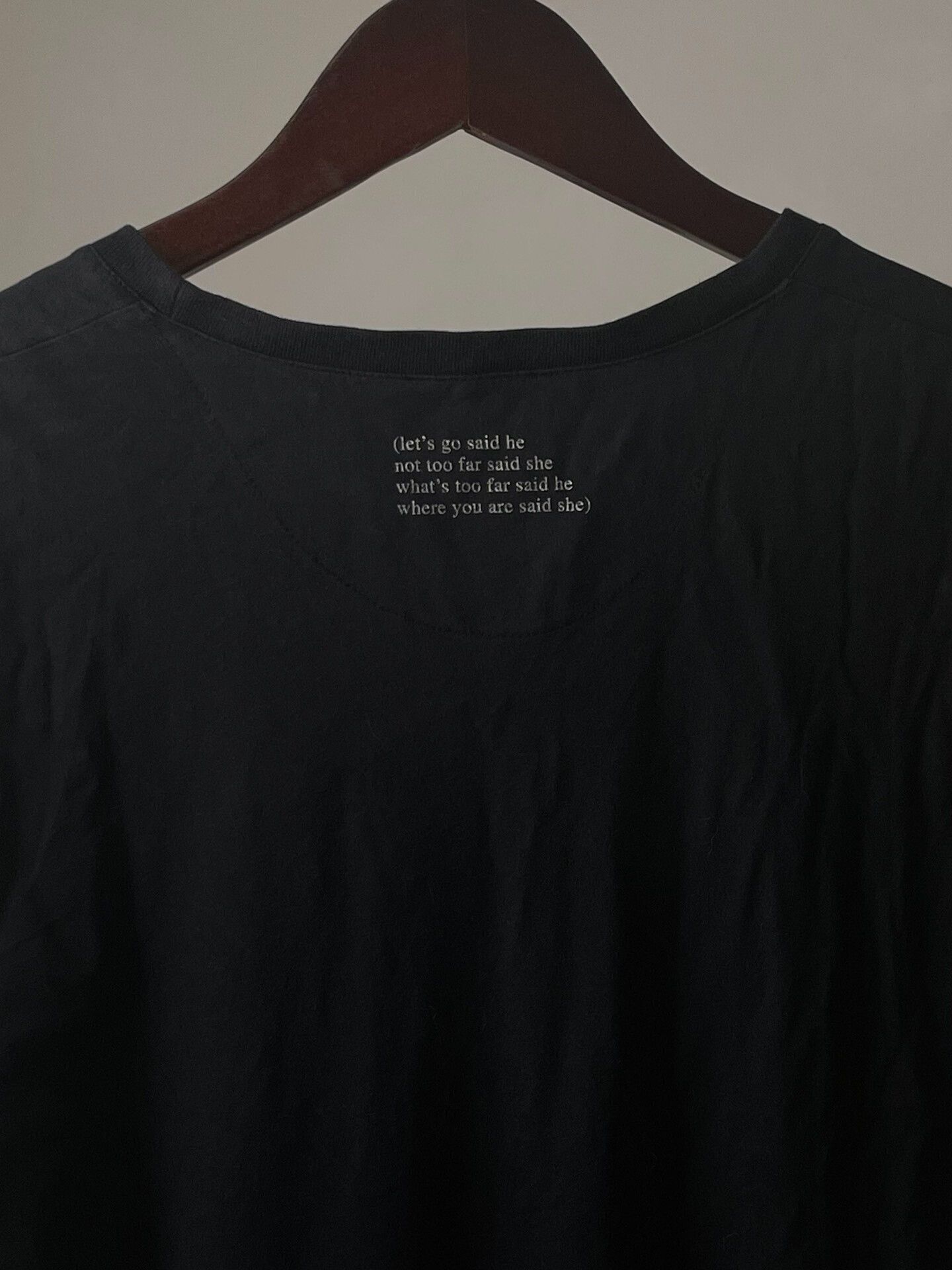 Ann Demeulemeester Ann Demeulemeester Black T-Shirt with Slogan Size S / US 4 / IT 40 - 1 Thumbnail
