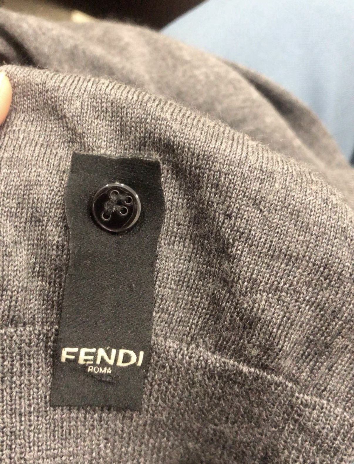 Fendi Fendi Cashmere Wool & Silk Blend Sweater with Shearling J2 Size US M / EU 48-50 / 2 - 7 Thumbnail
