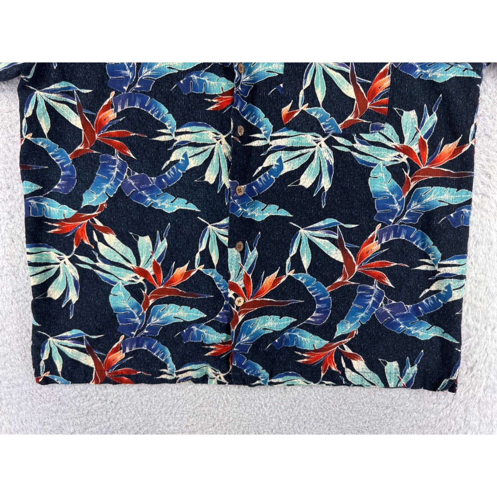 Paradise Milano Bay Shirt Men’s Blue Floral Hawaiian Resort Aloha Luau Button-Up Short Sleeve Regular Adult Large Viscoe Rayon Size US L / EU 52-54 / 3 - 5 Thumbnail