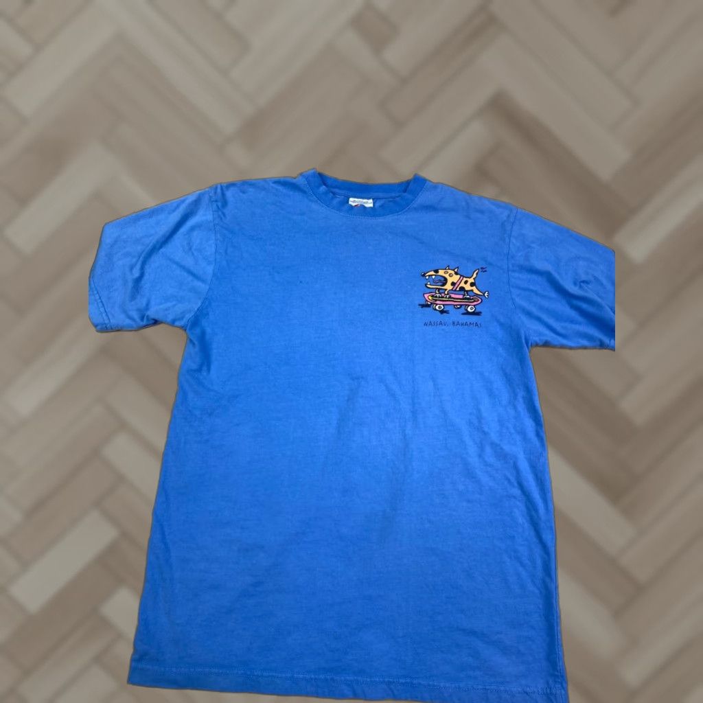 Vintage Vintage 90s Resort Wear T Shirt Mens L Blue Bahamas Crew Neck Short Sleeve 10577 Size US L / EU 52-54 / 3 - 1 Thumbnail