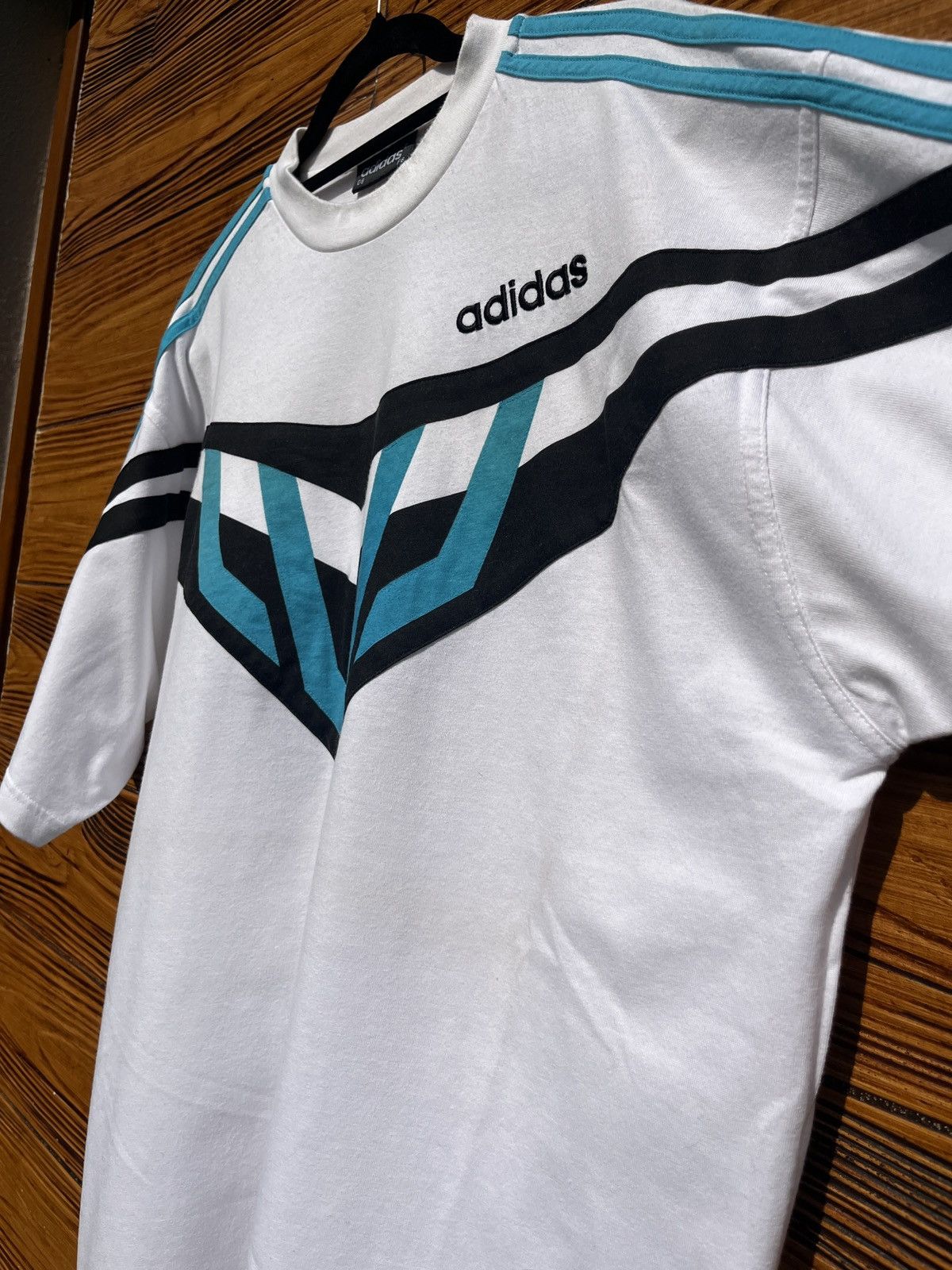 Adidas T-Shirt Adidas Retro Size US L / EU 52-54 / 3 - 4 Thumbnail