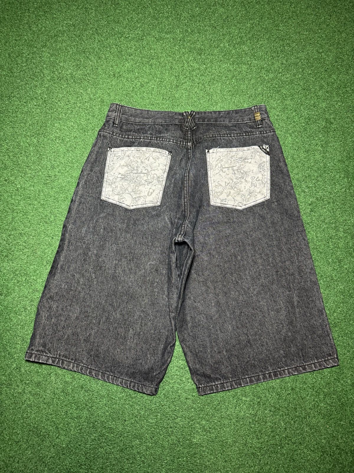 LRG Lrg Baggy Jort Hip Hop Grunge 34 Y2K Black 15” Denim Shorts Size US 34 / EU 50 - 1 Thumbnail