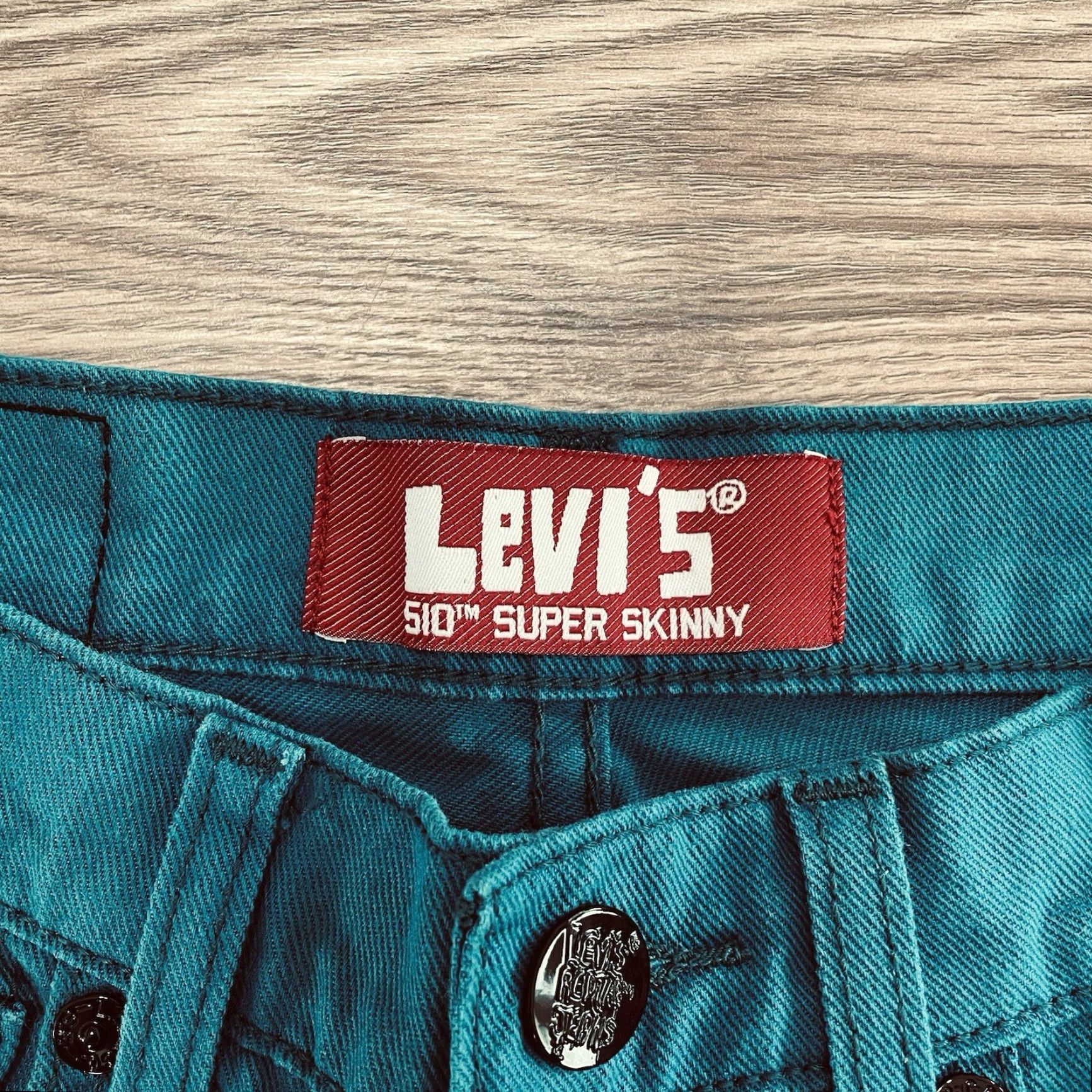 Levi's LEVI'S 510 Skinny Jeans Green Women's Size 12 Stretch Denim Size 34" / US 12 / IT 48 - 2 Thumbnail