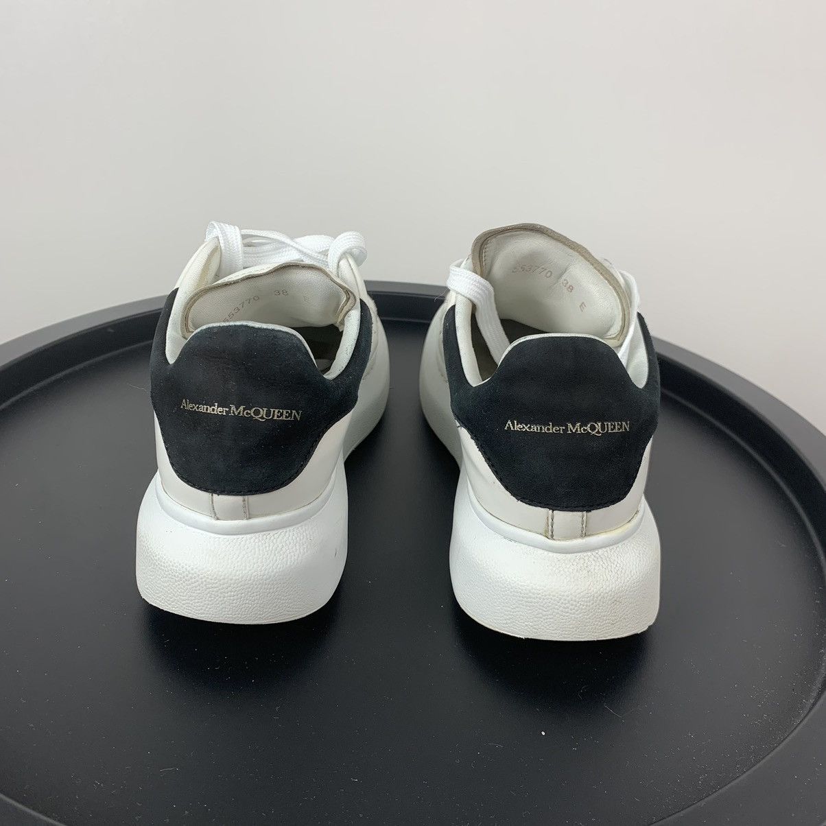 Alexander McQueen Alexander Mcqueen White Leather Sneakers Shoes Size 38 Italy Size US 8 / IT 38 - 2 Thumbnail