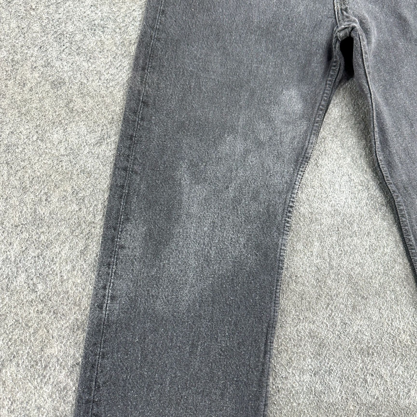 Levi's VINTAGE Levi's 501 Jeans Men 31x30 Black Straight Regular Fit USA 90s Jeans Mens Regular Black 501 Straight USA Retro Decade Size US 31 - 3 Thumbnail