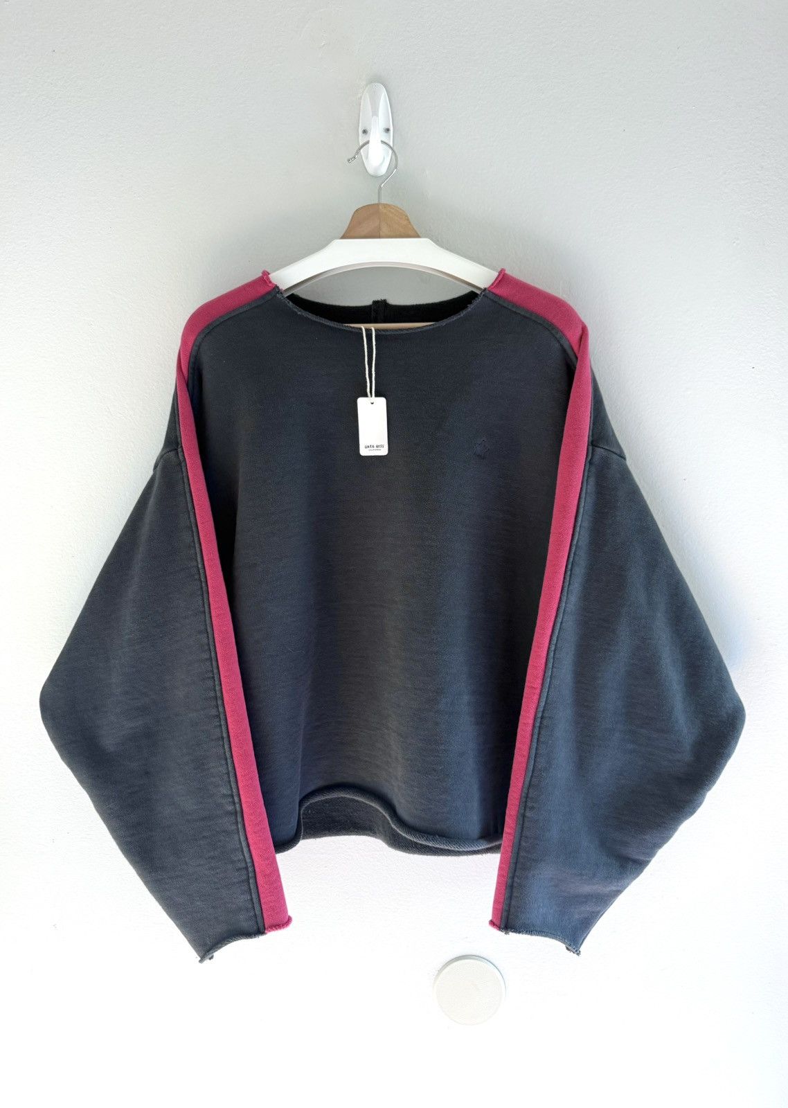 Greg Ross USA Greg Ross Side Stripe Raw Hem Yoke Sweatshirt Black/Red Size US S / EU 44-46 / 1 - 7 Thumbnail