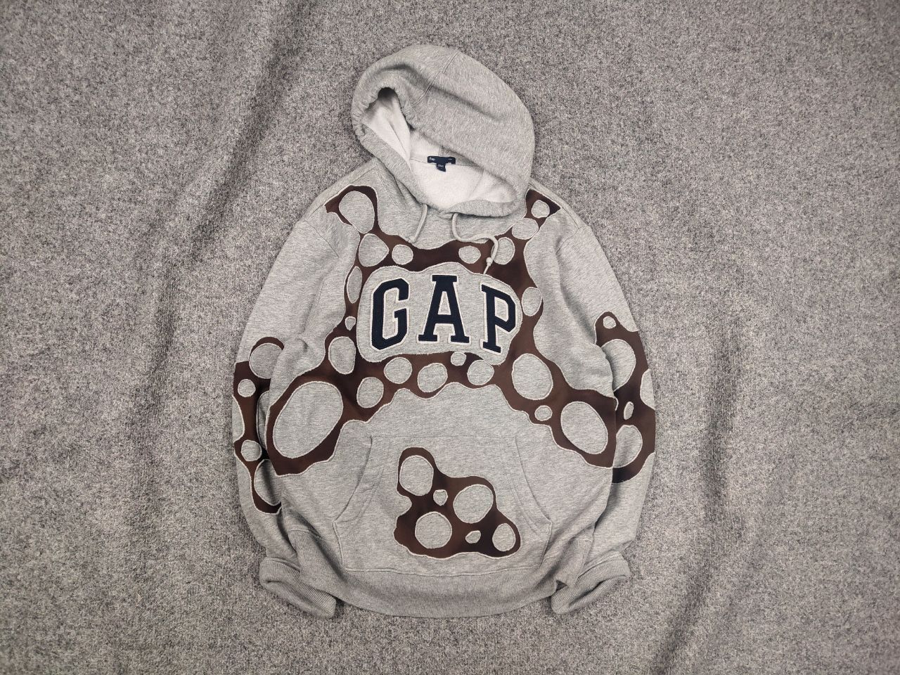 Gap Vintage Rare Gap Logo reworked Hoodie Gray Y2K Style Size US S / EU 44-46 / 1 - 2 Thumbnail