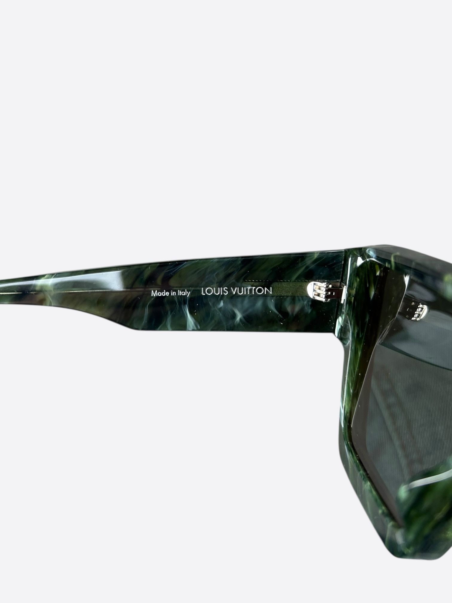 Louis Vuitton Louis Vuitton Green Marble Cyclone Sunglasses Size ONE SIZE - 4 Thumbnail