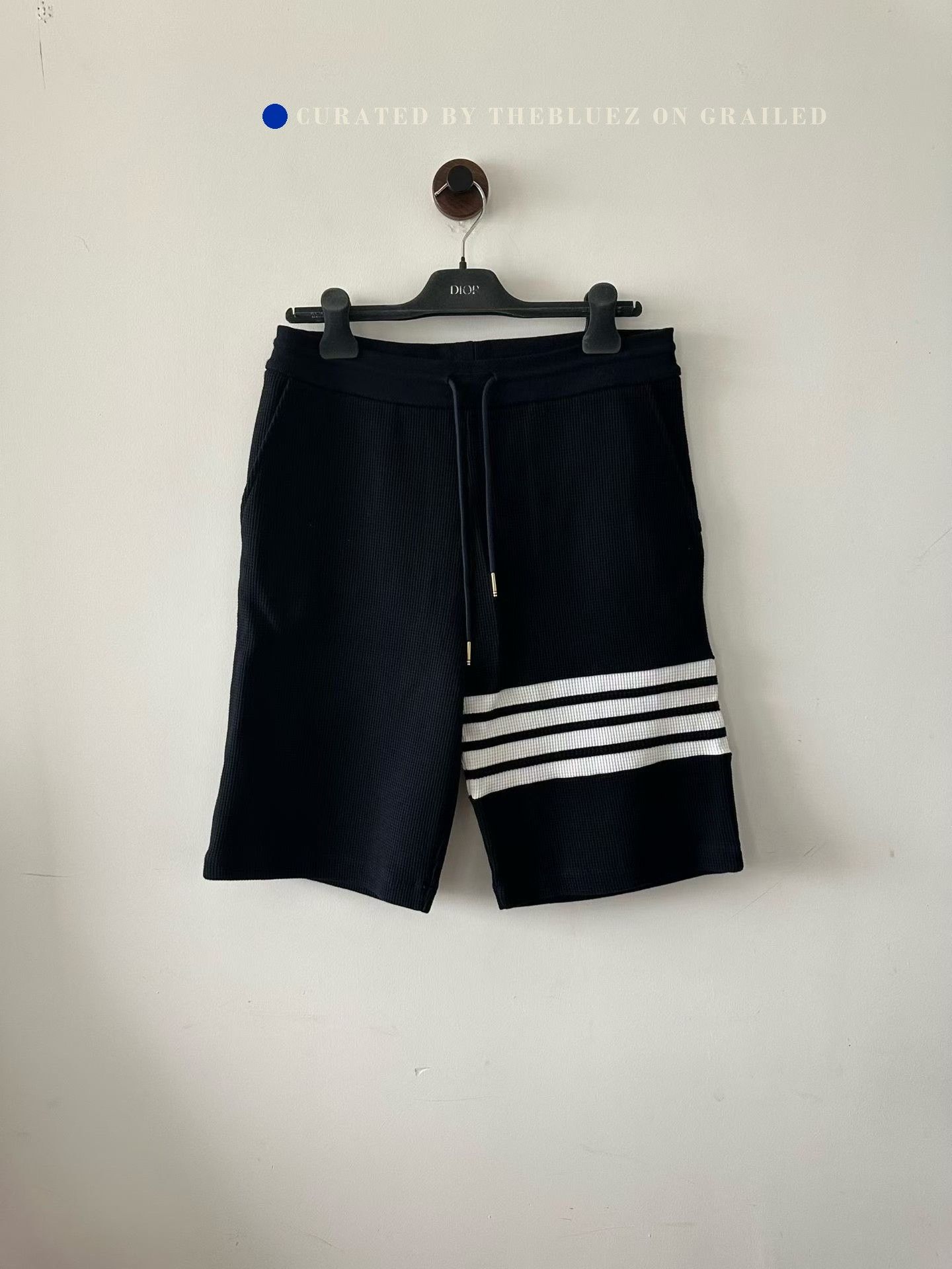 Thom Browne Thom Browne Navy Waffle Texture Shorts Size US 32 / EU 48 - 1 Thumbnail